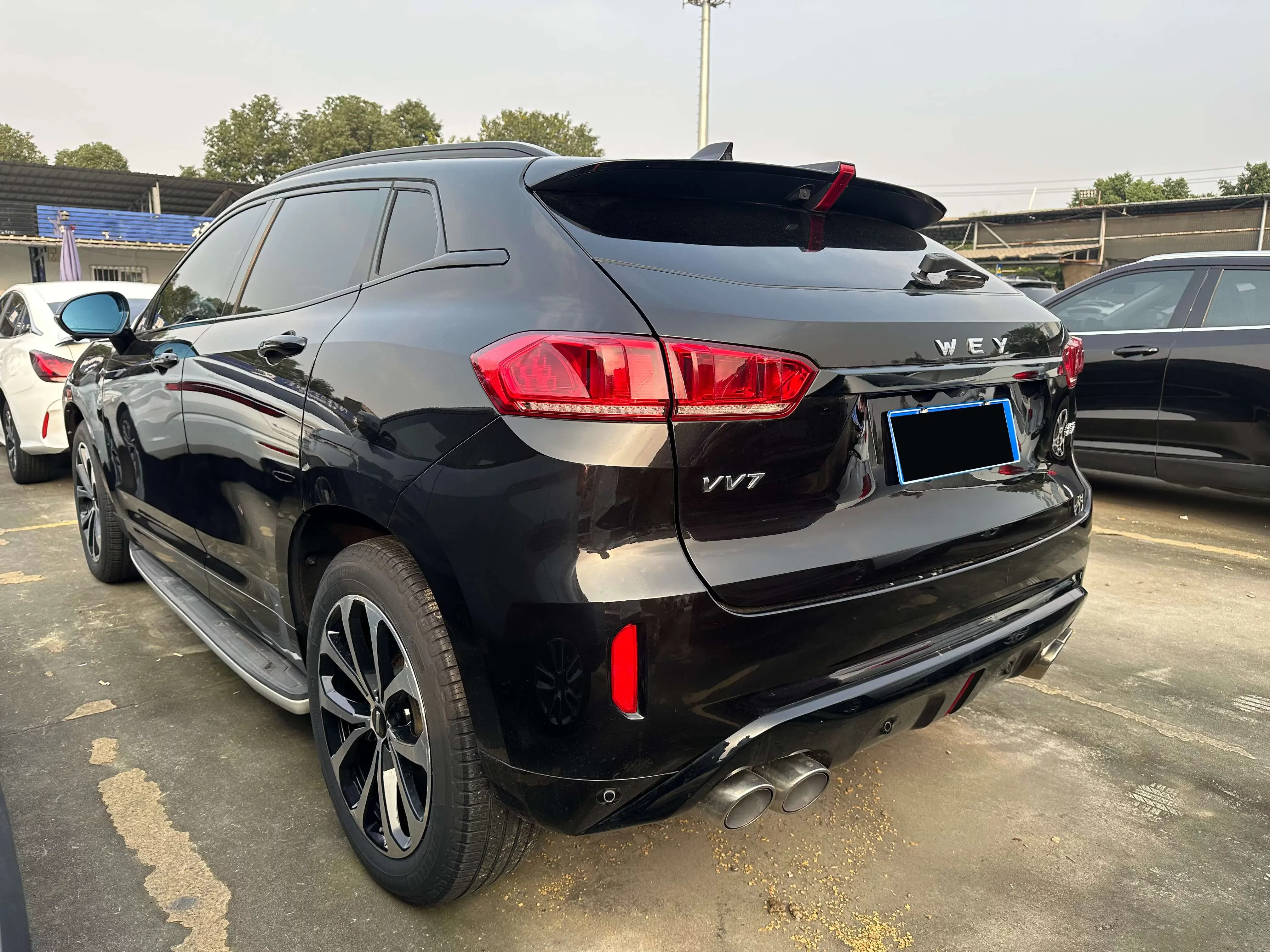 Wey Wei brand VV7