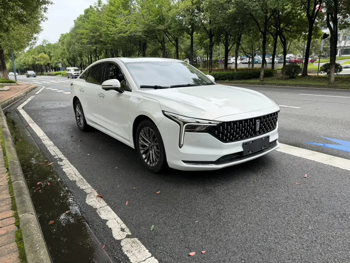 FAW Bestune B70