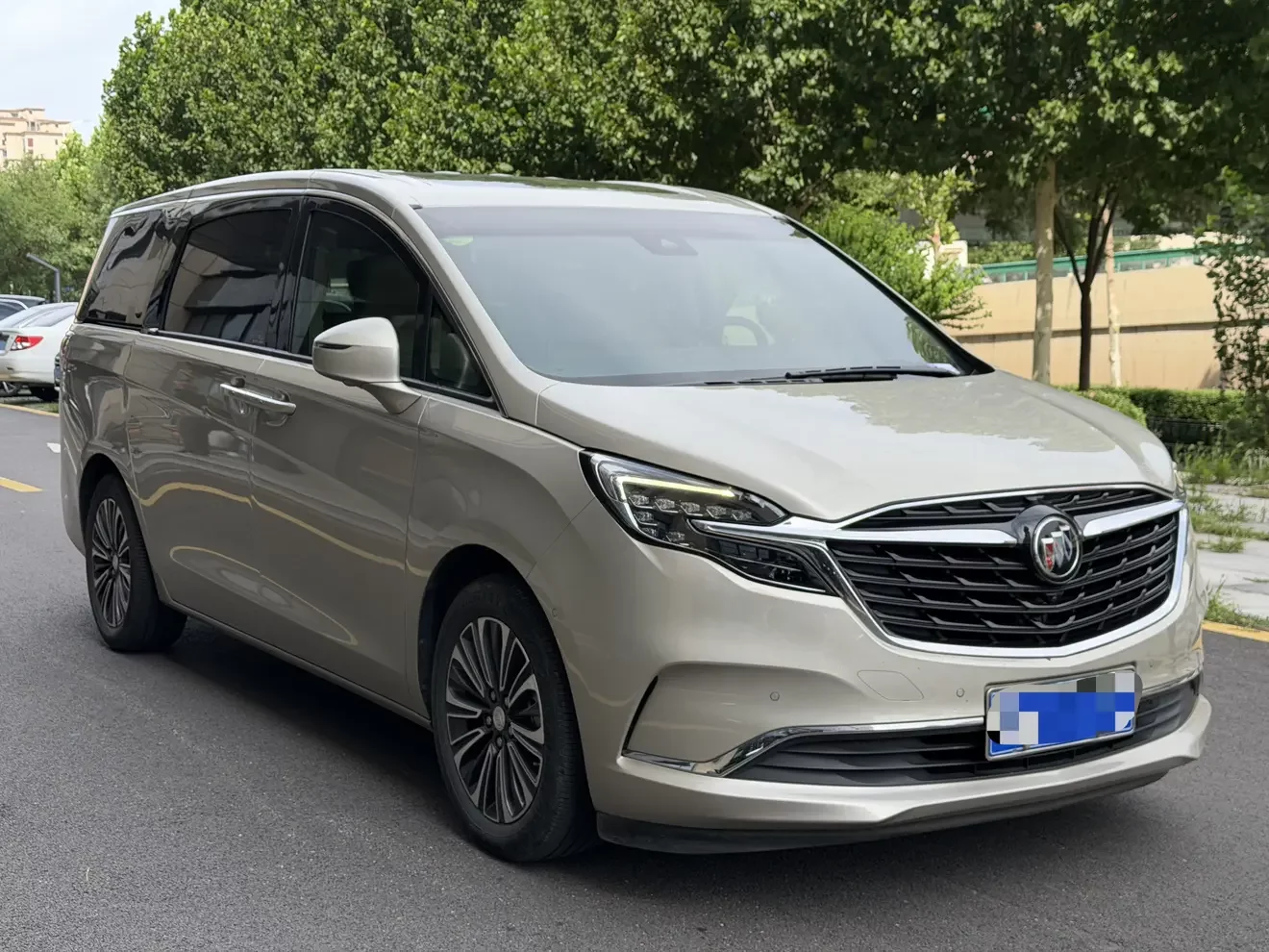 Buick GL8