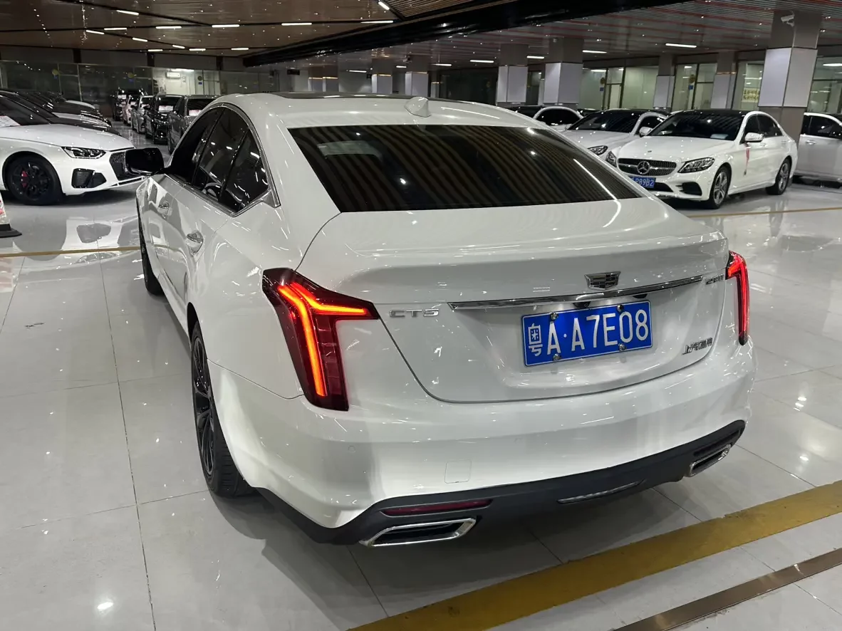 Cadillac CT5