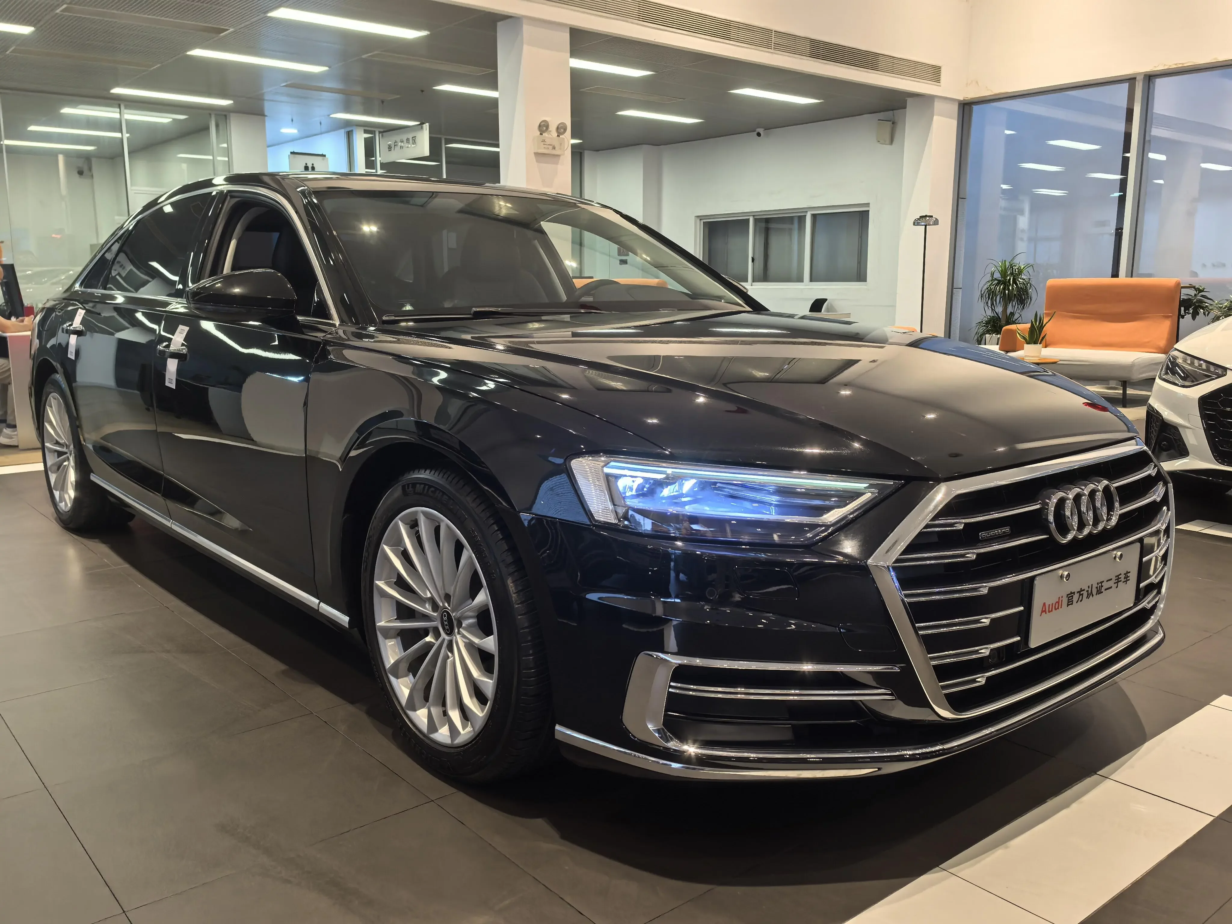 Audi A8