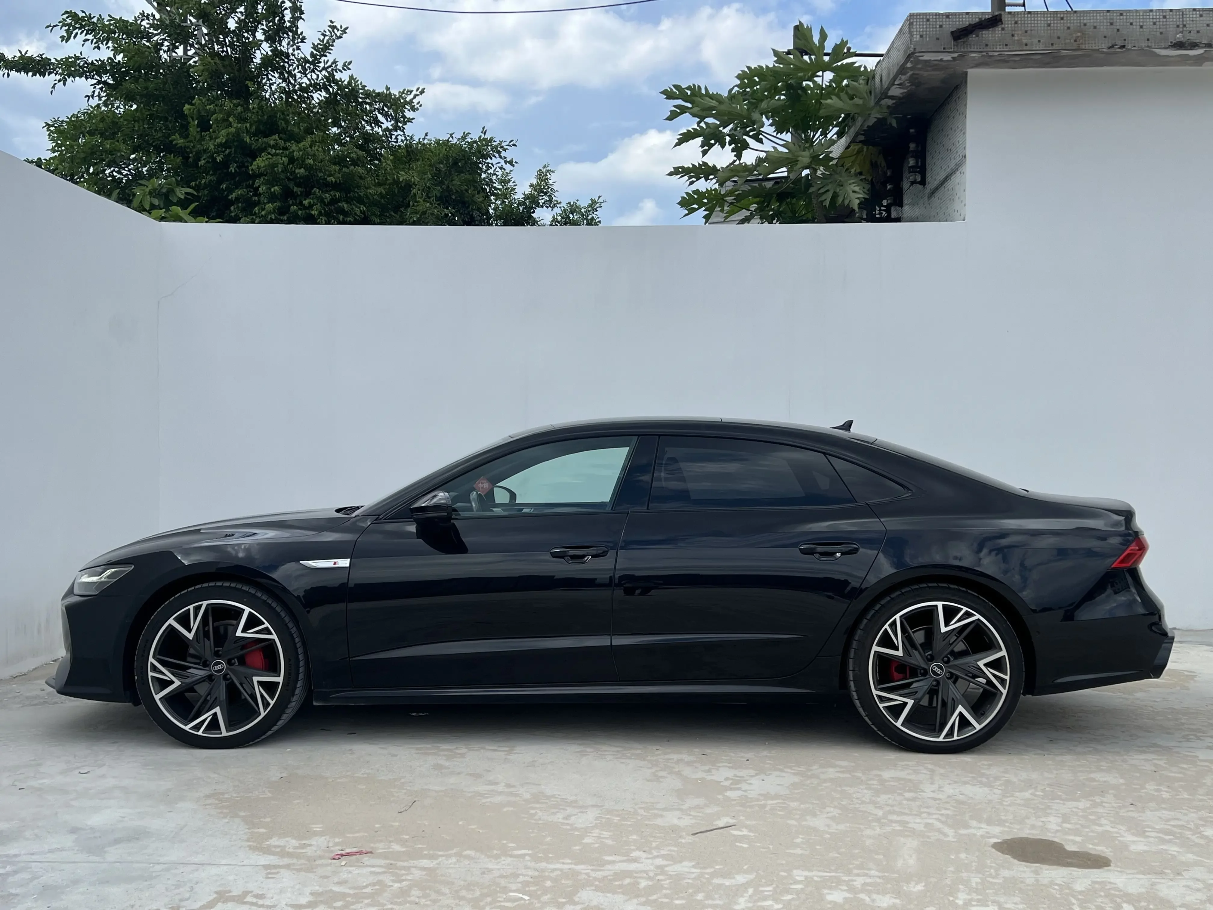 Audi A7L