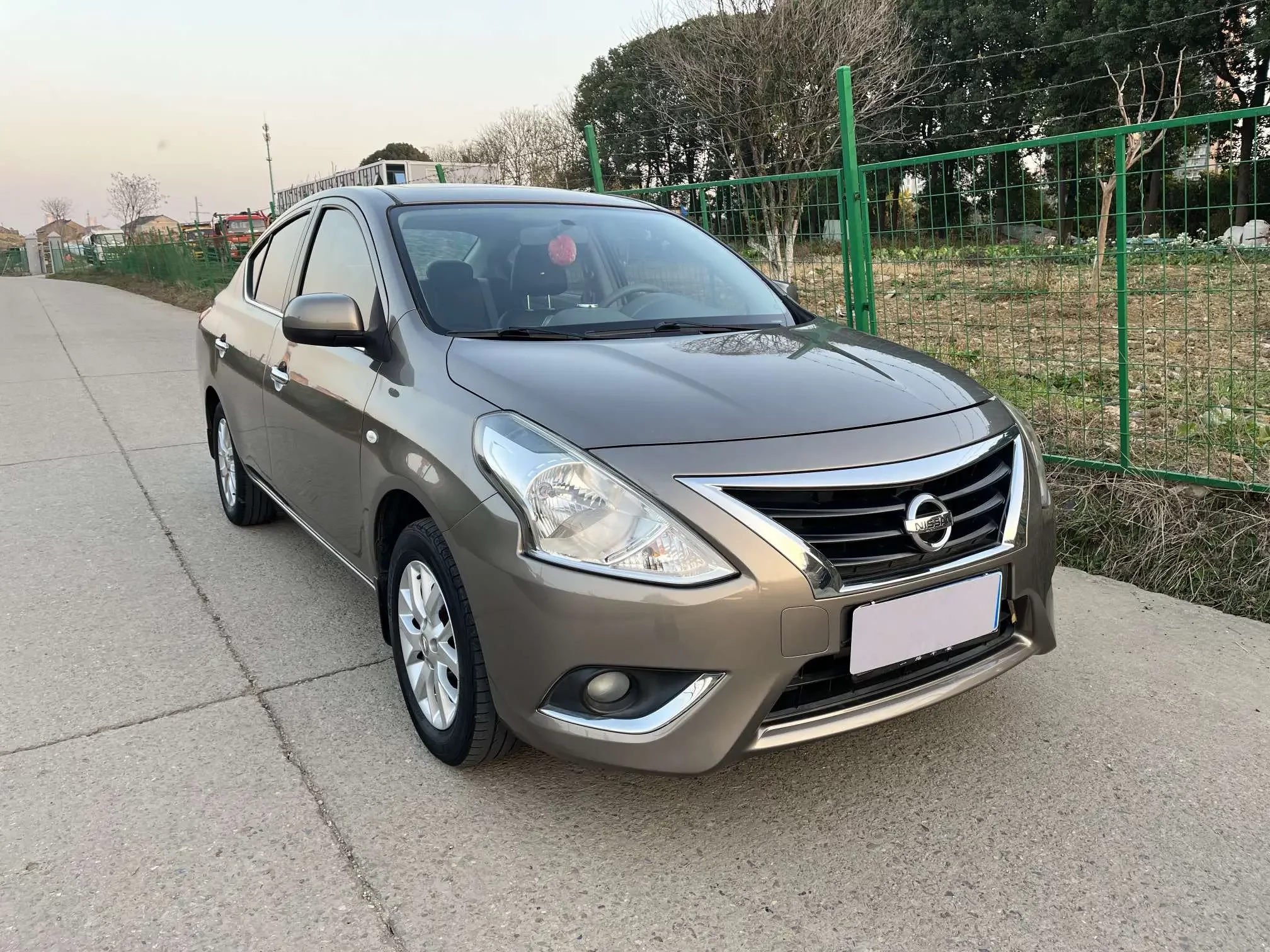 Nissan Sunlight