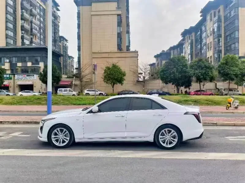 Cadillac CT4