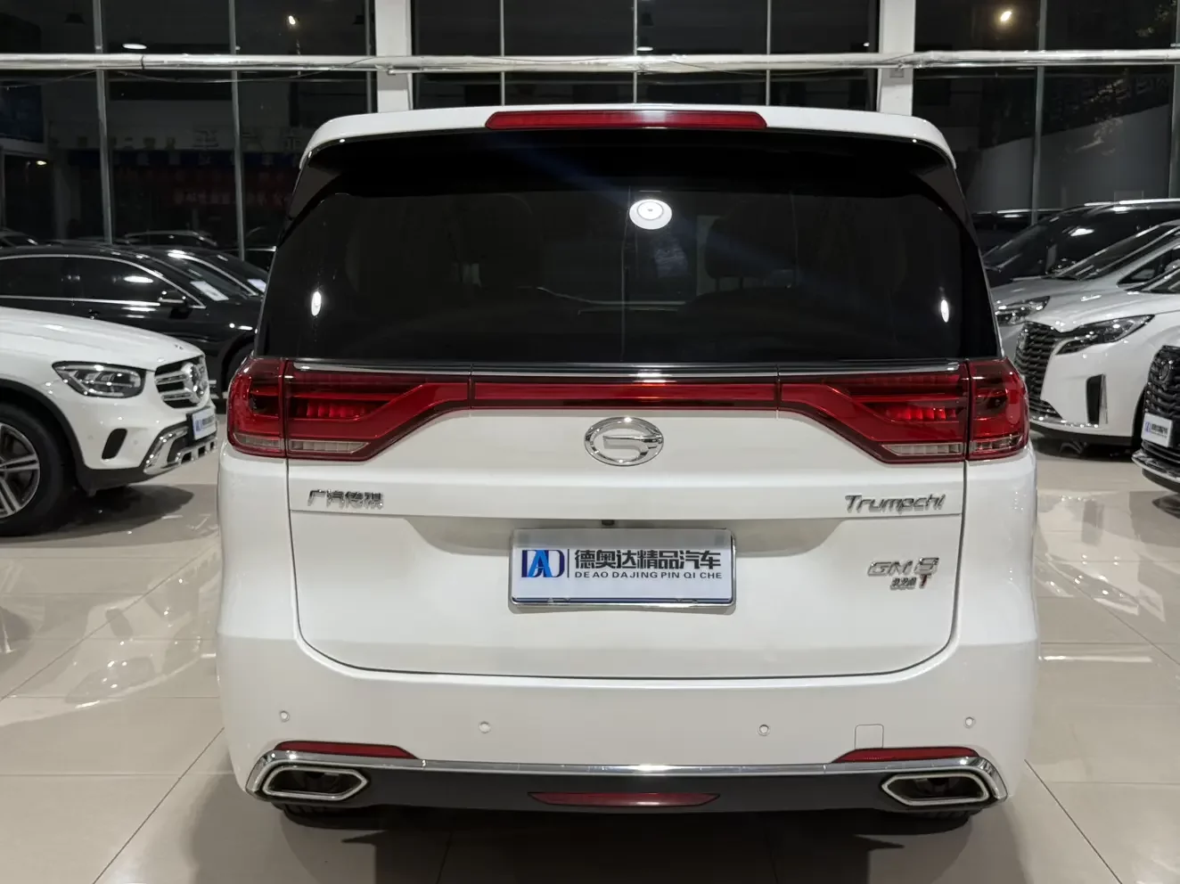GAC Trumpchi M8
