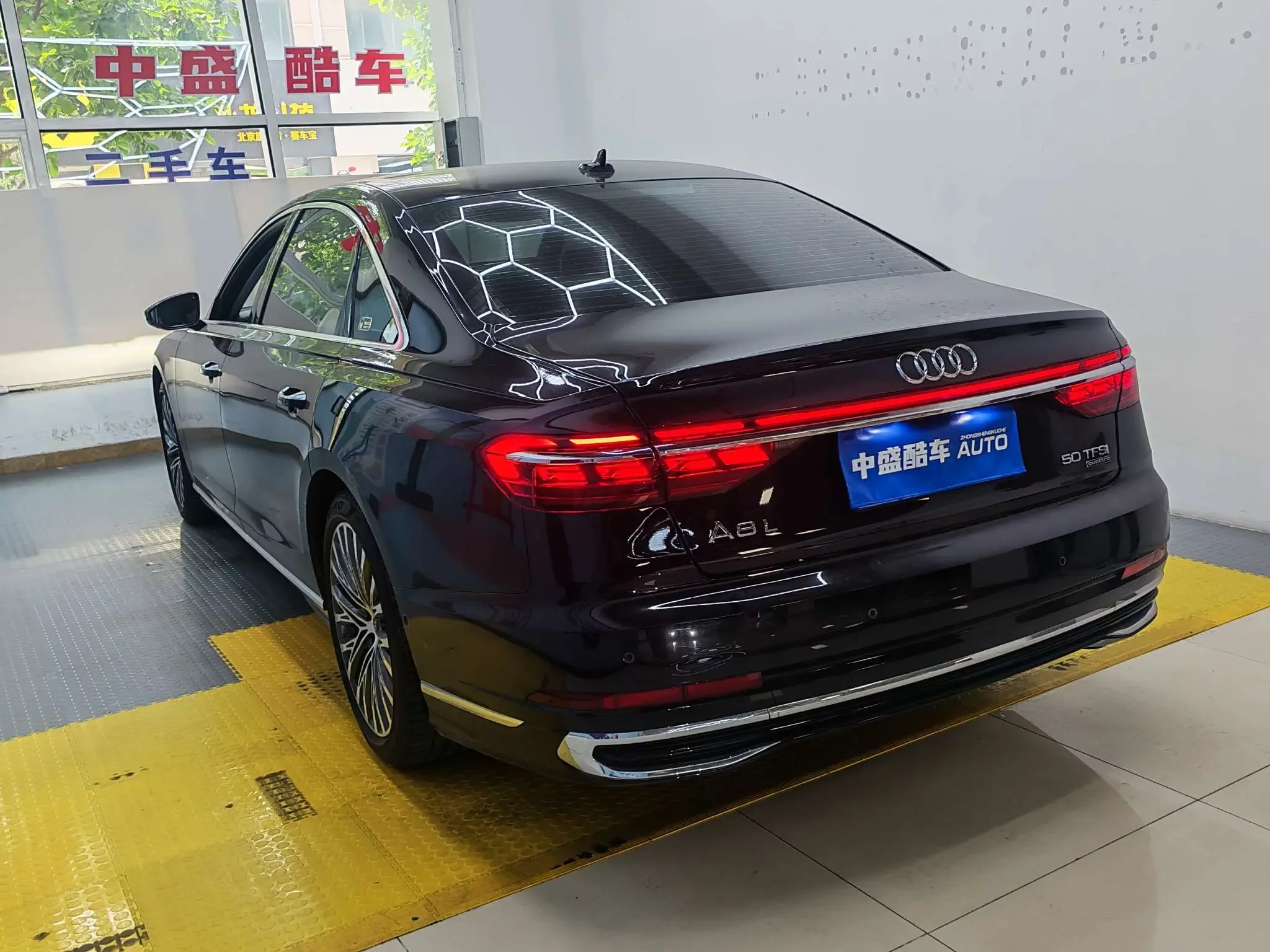 Audi A8