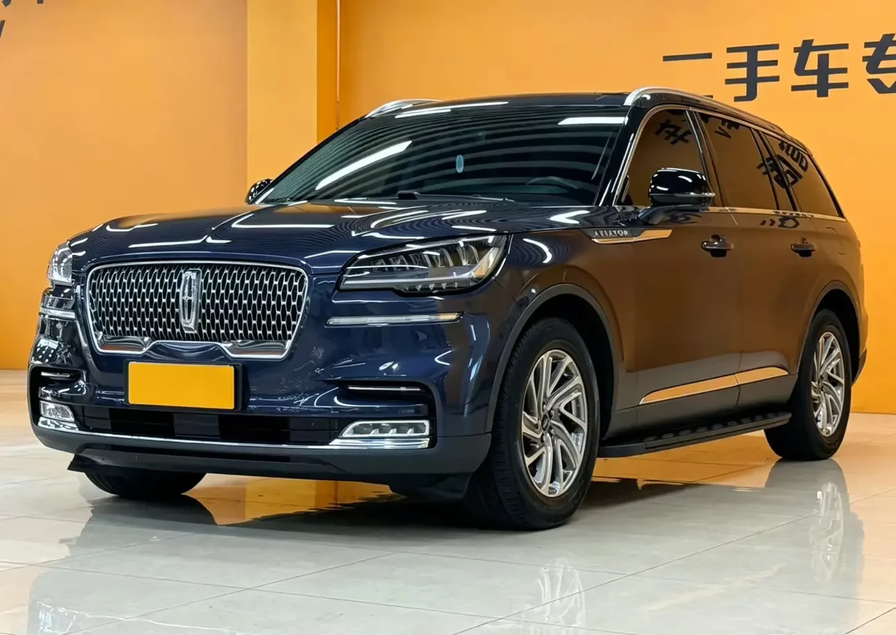 Lincoln aviator