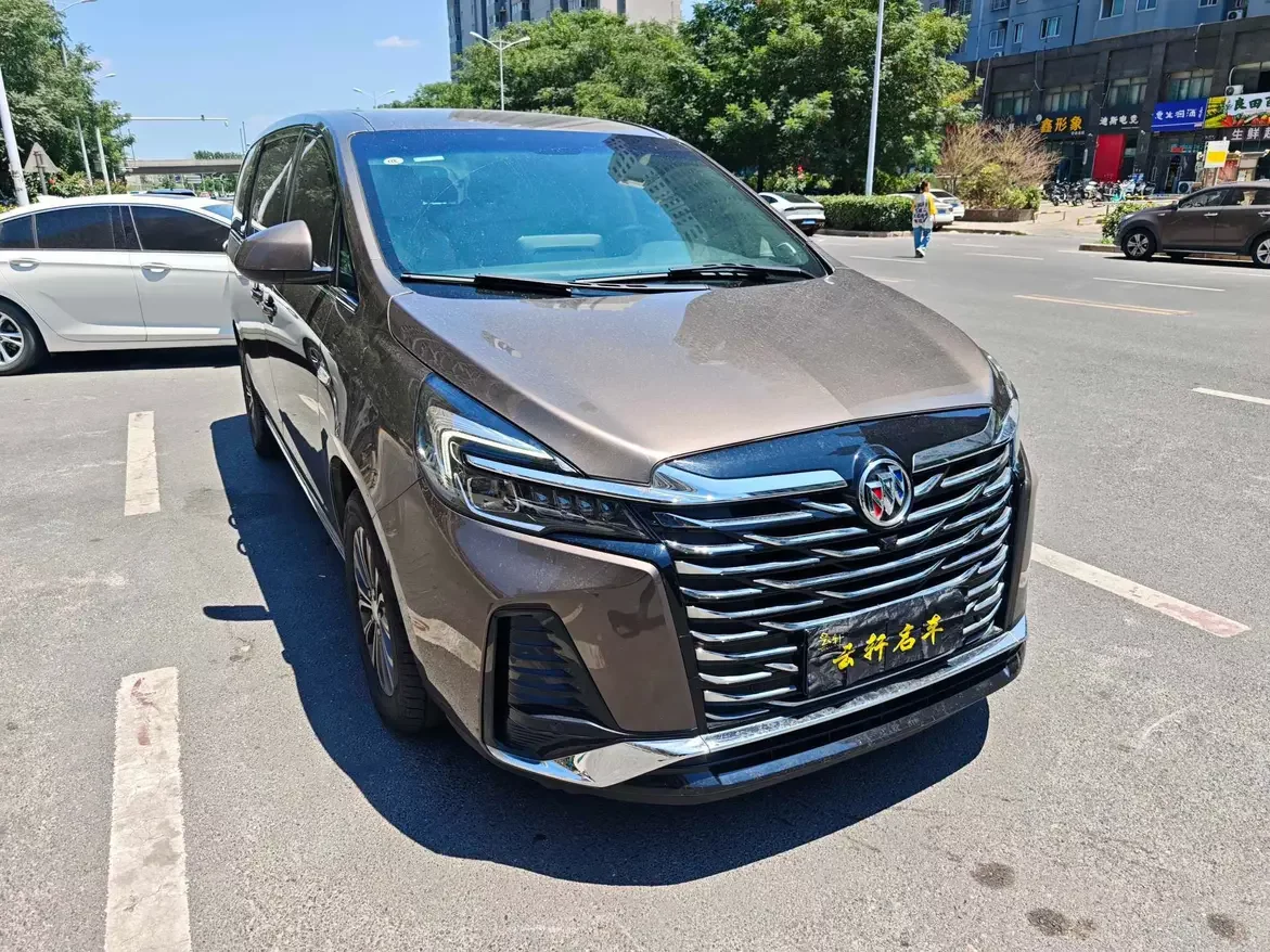 Buick GL8
