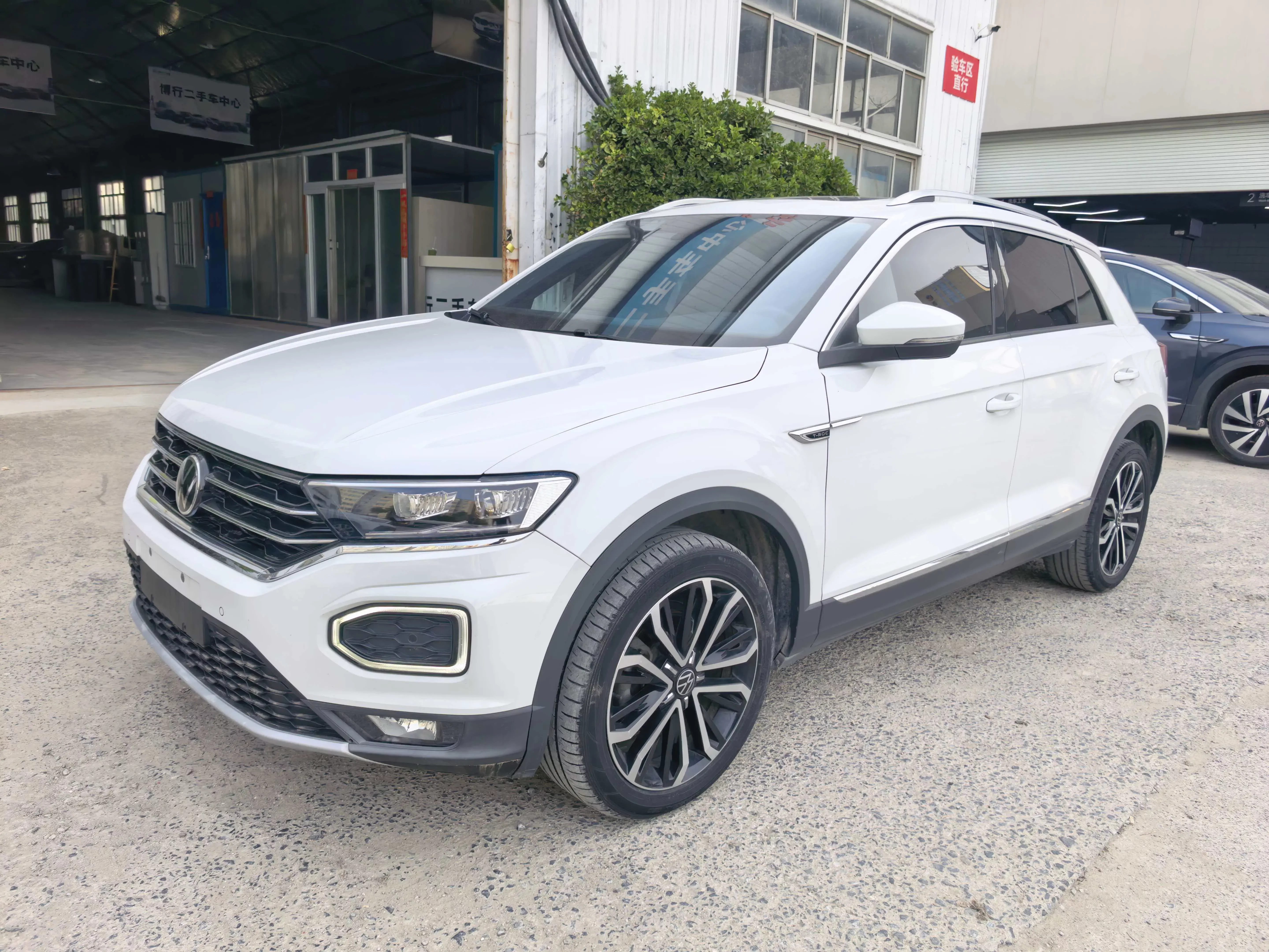Volkswagen T-Roc