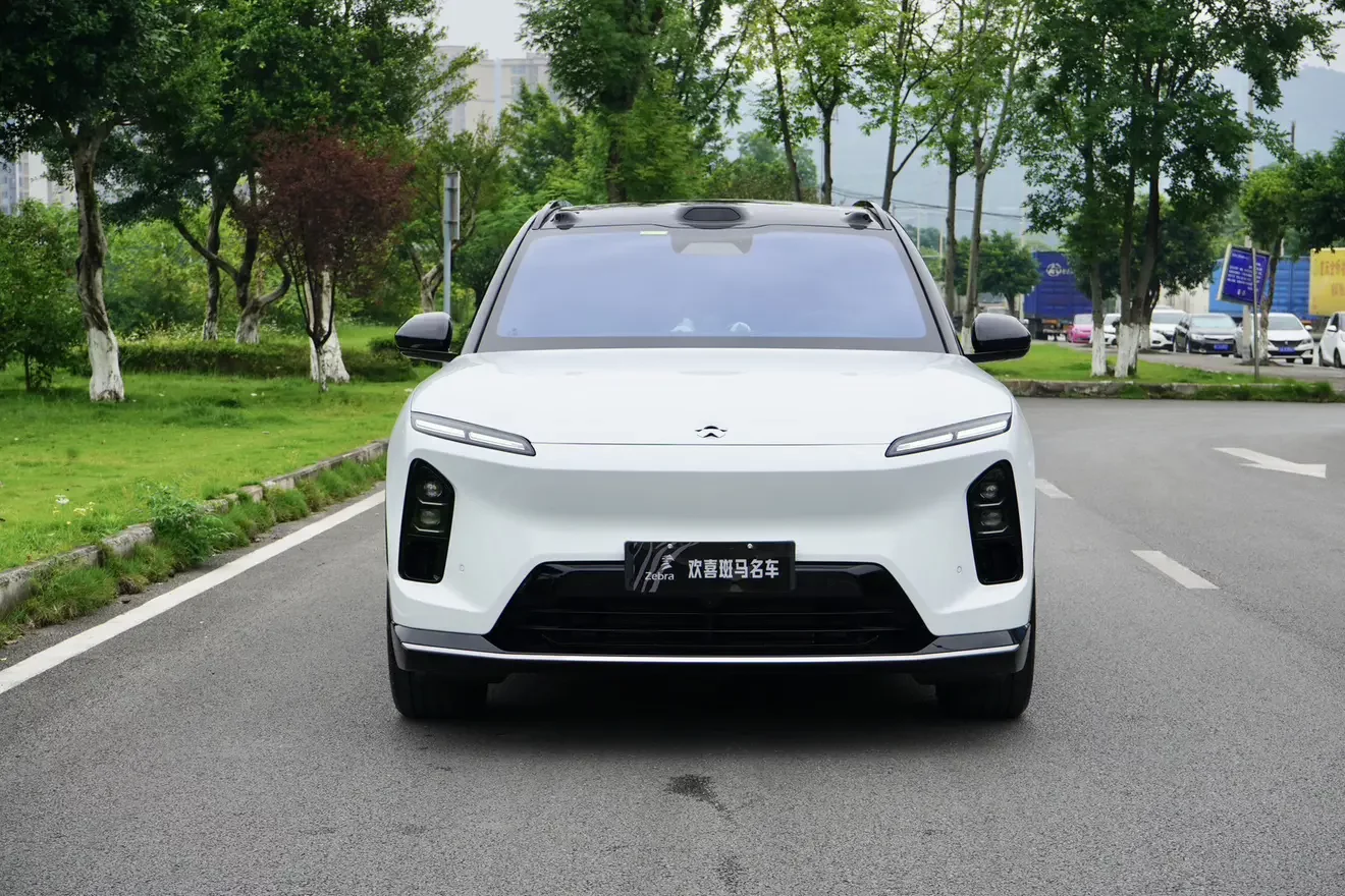 NIO ES6