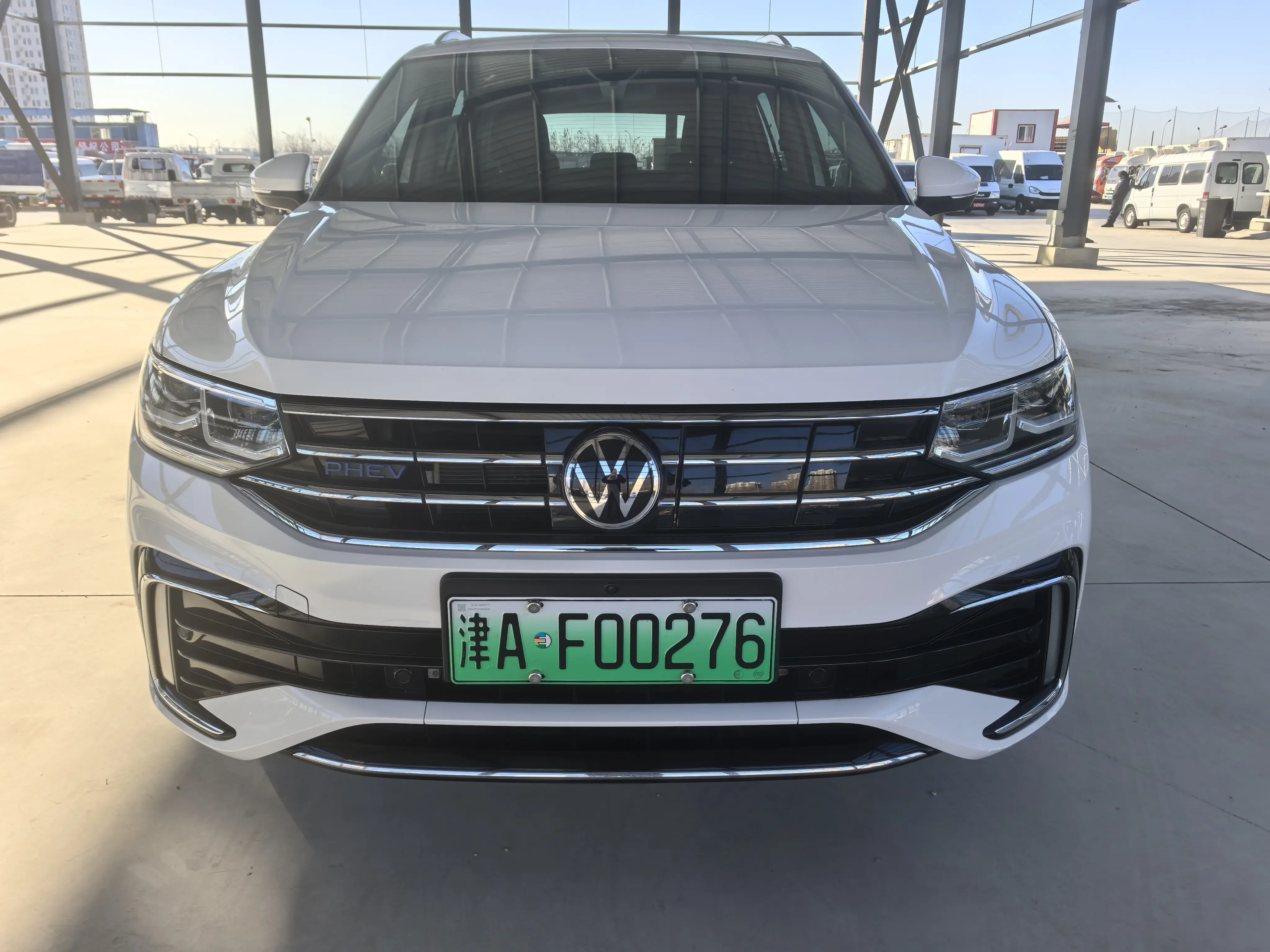 Volkswagen Tiguan L PHEV