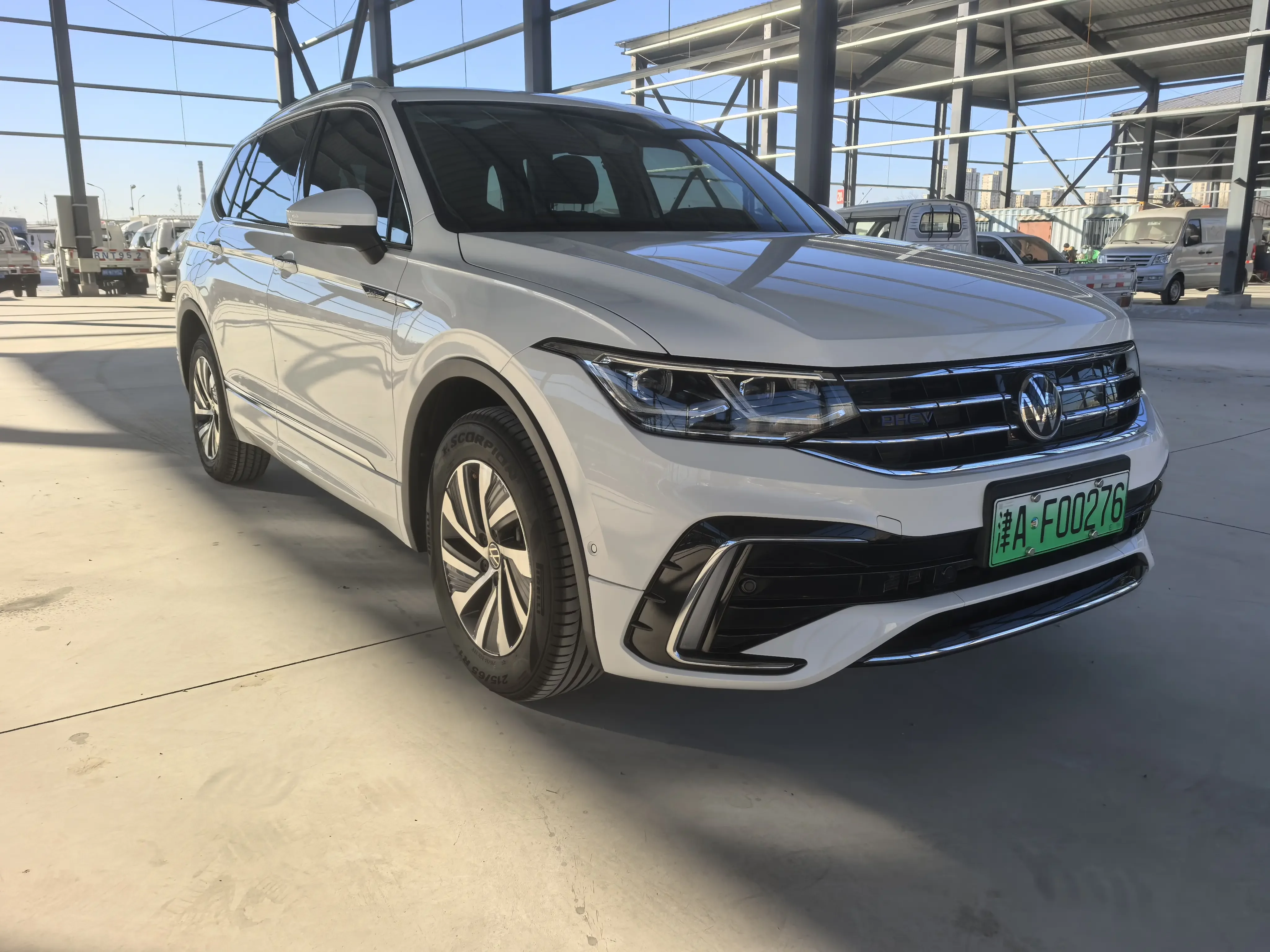 Volkswagen Tiguan L PHEV