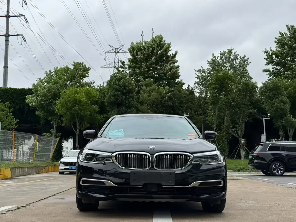 BMW 5 Series PHEV