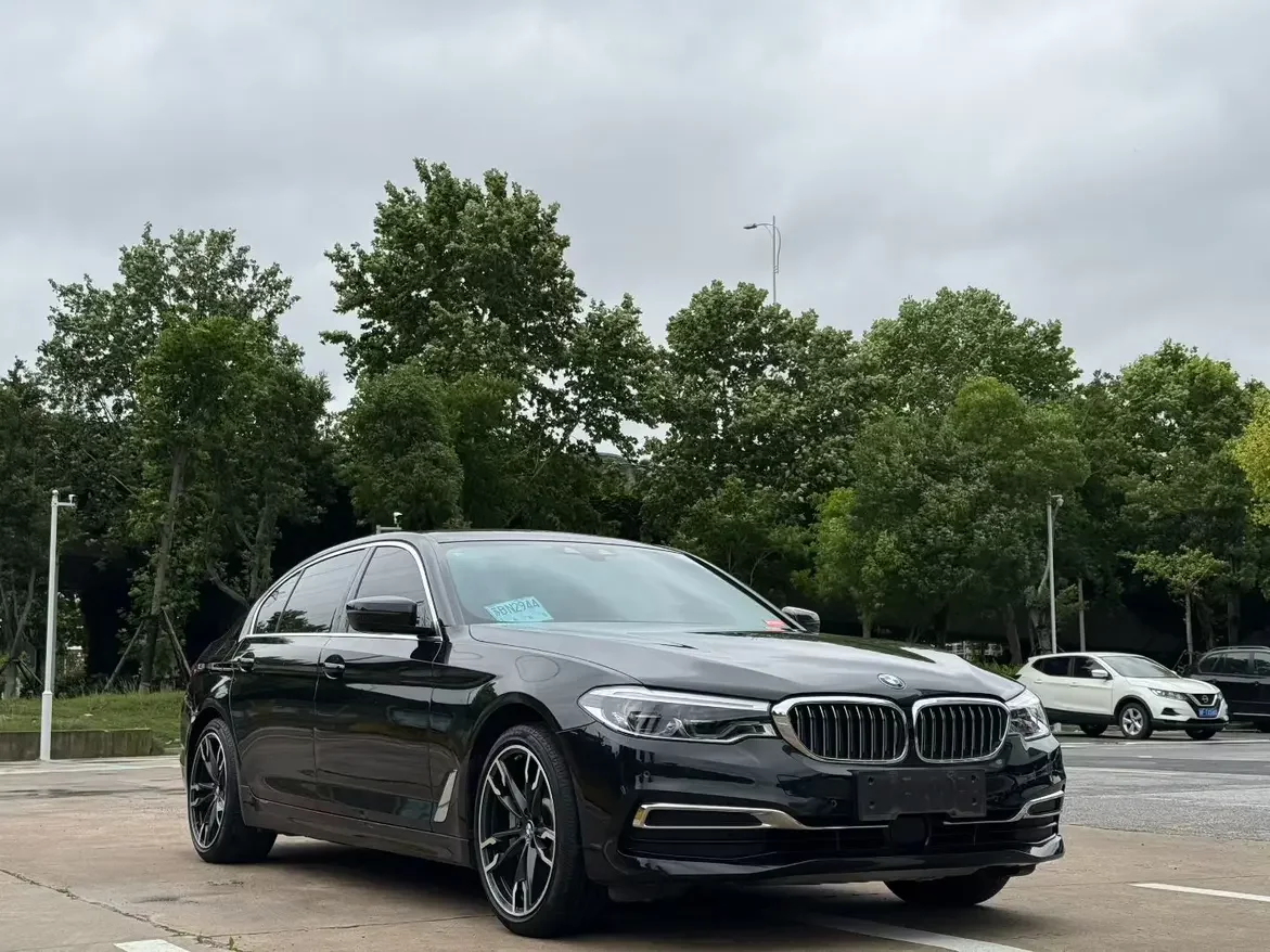 BMW 5 Series PHEV