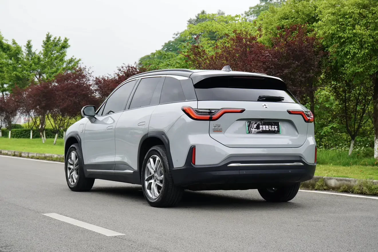 NIO ES6