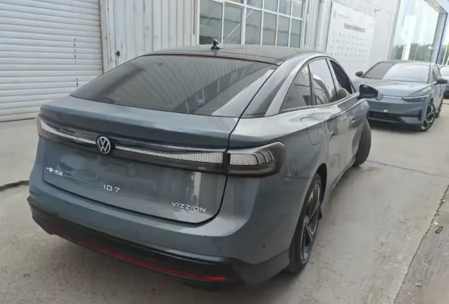 Volkswagen ID.7 VIZZION