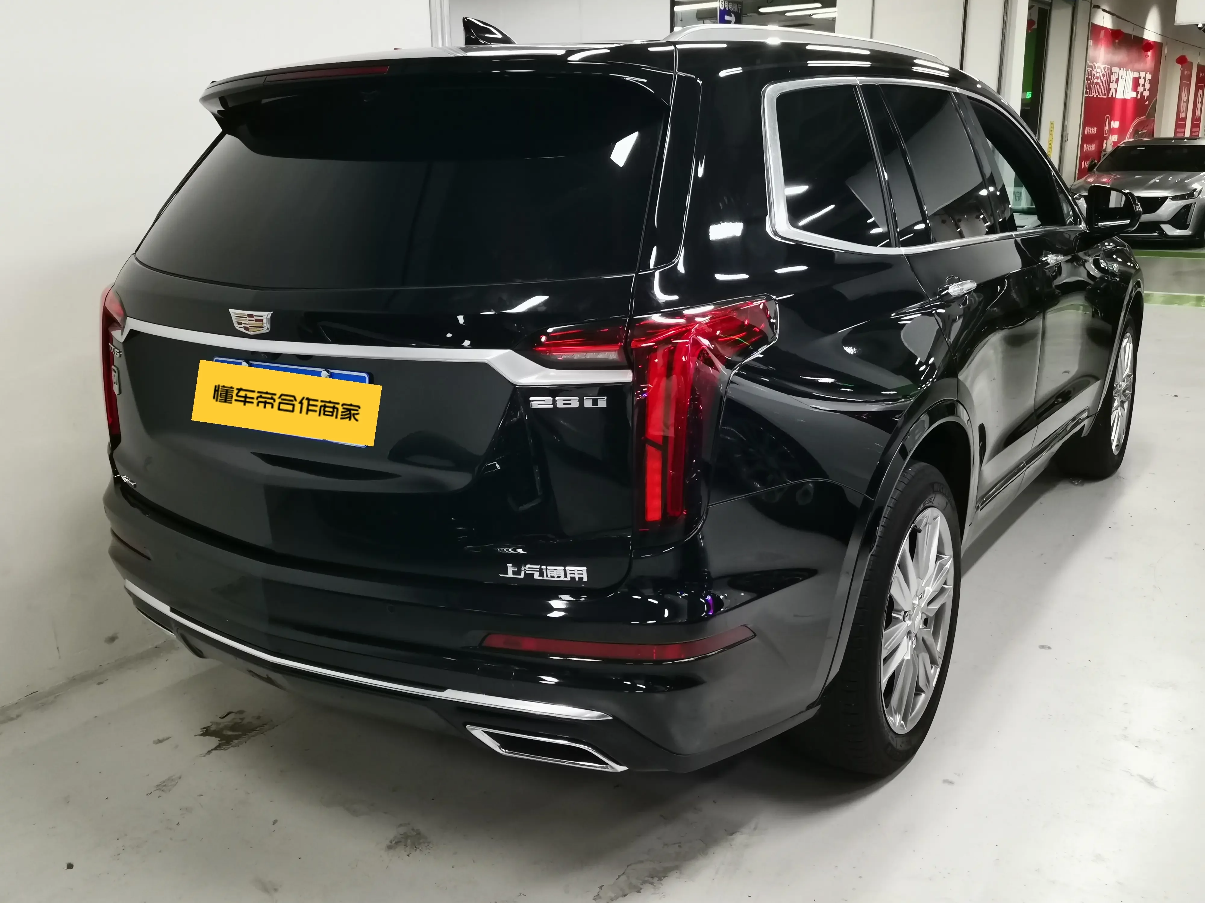 Cadillac XT6