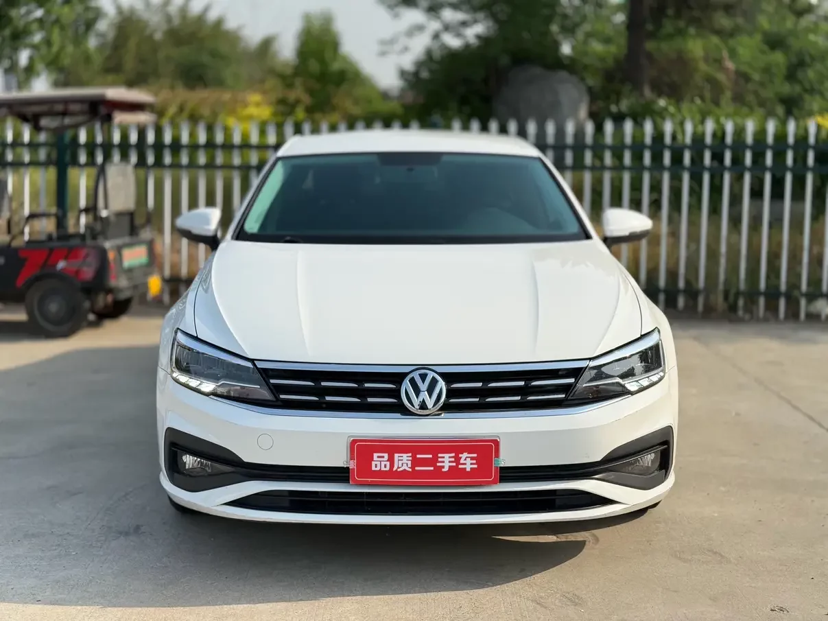Volkswagen Lamando