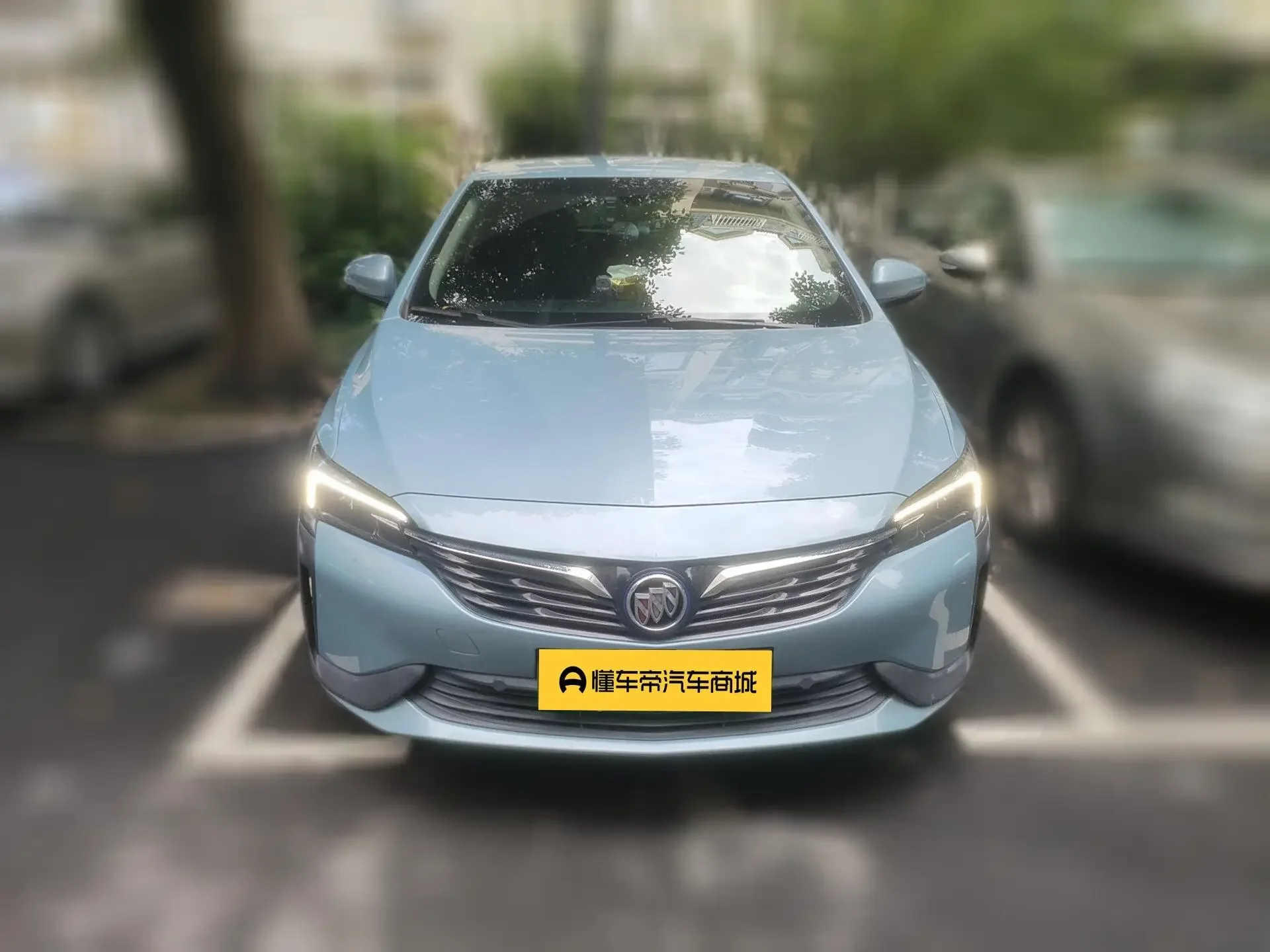Buick Weilan 6 PHEV
