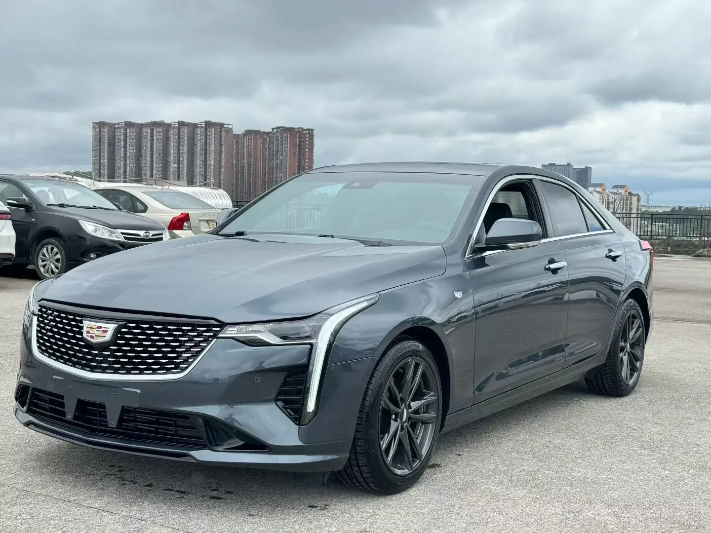Cadillac CT4