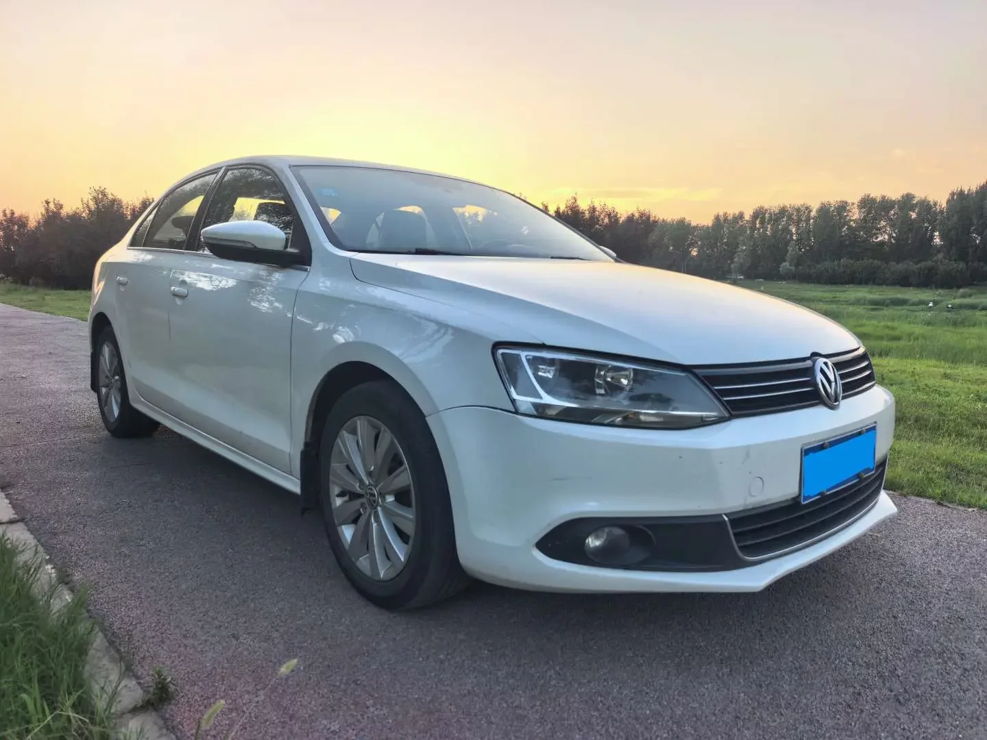 Volkswagen Sagitar