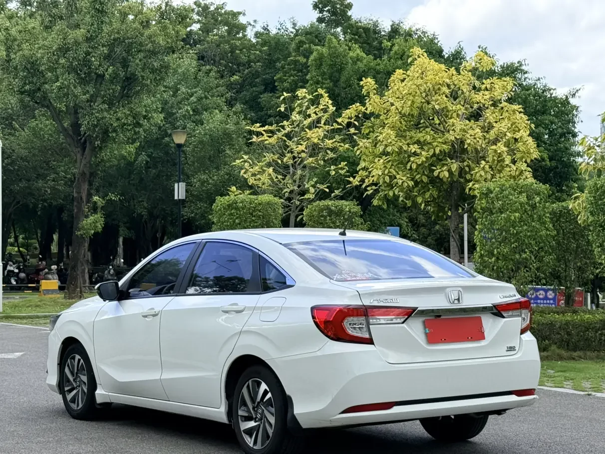 Honda Crider
