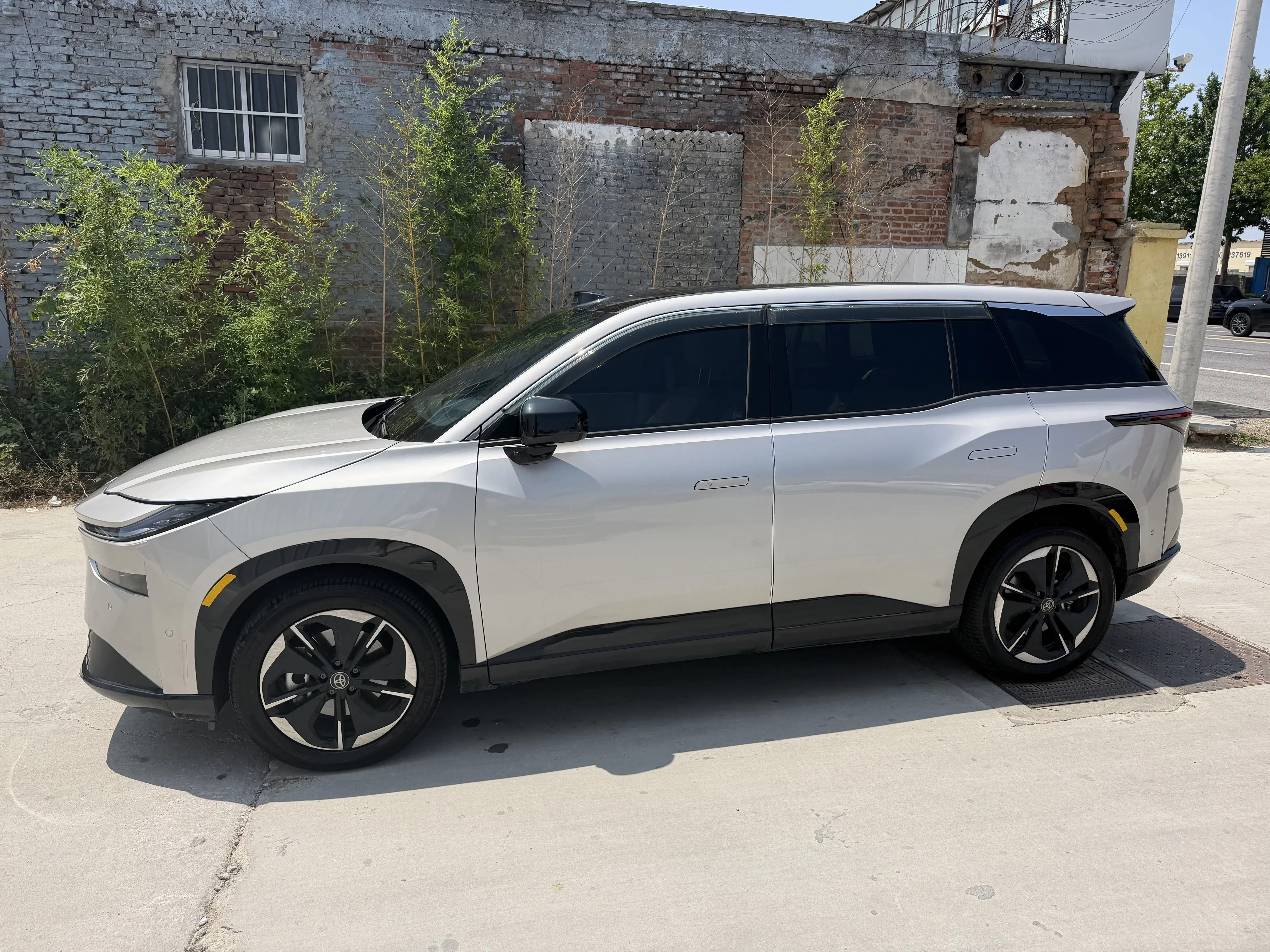 Toyota Bozhi 3X