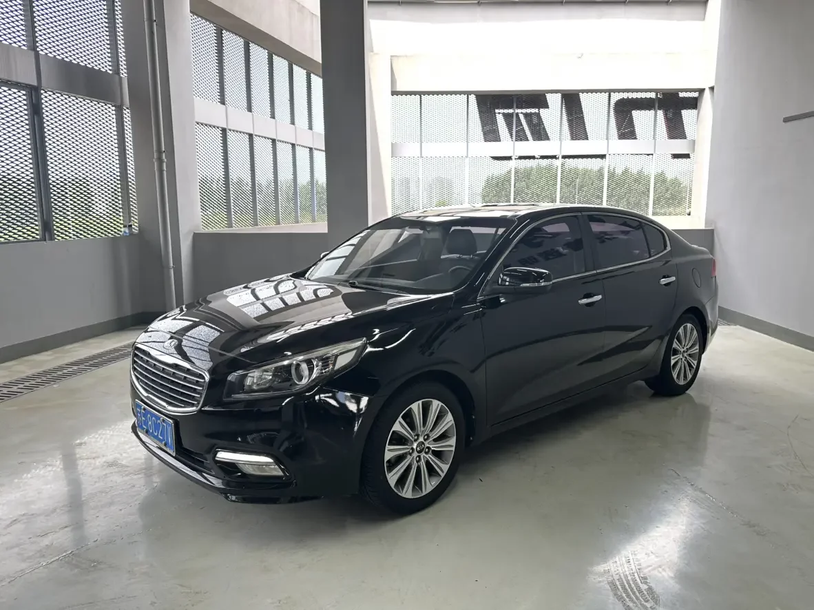 Kia K4