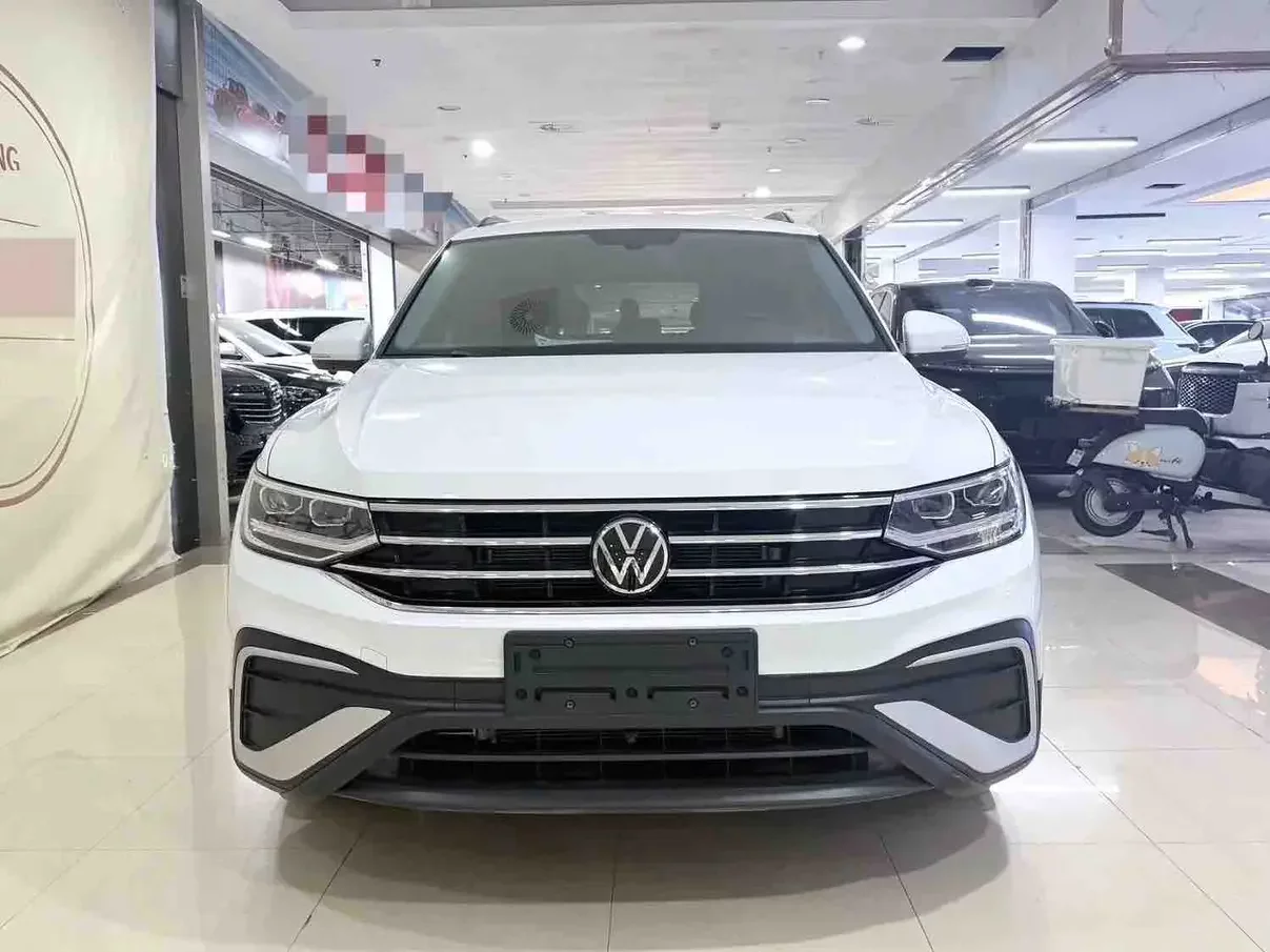 Volkswagen Tiguan L