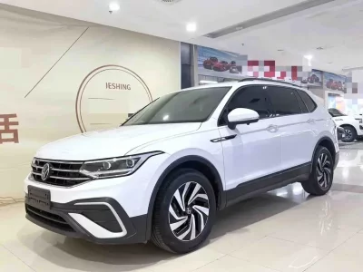 Volkswagen Tiguan L