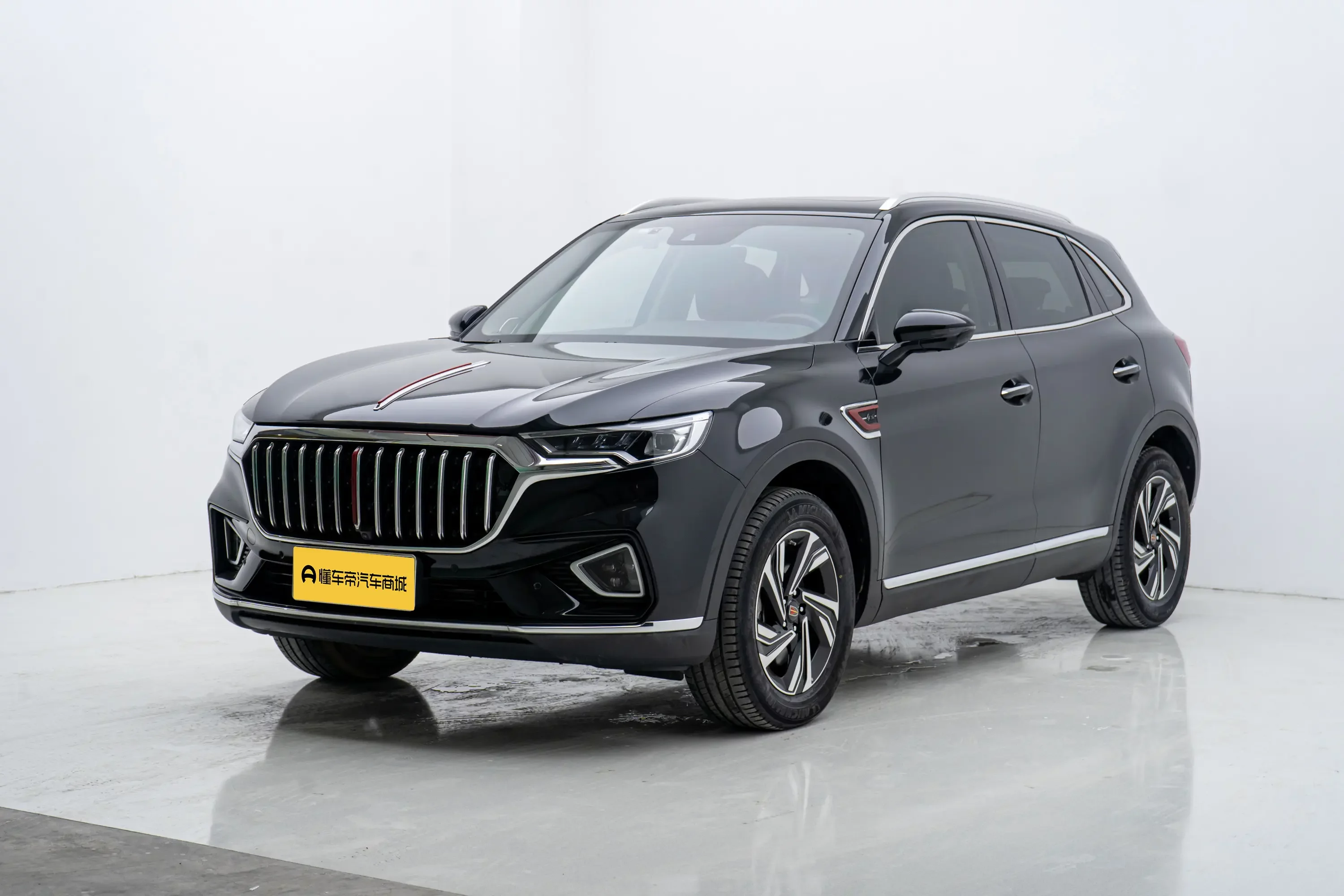 Hongqi HS5