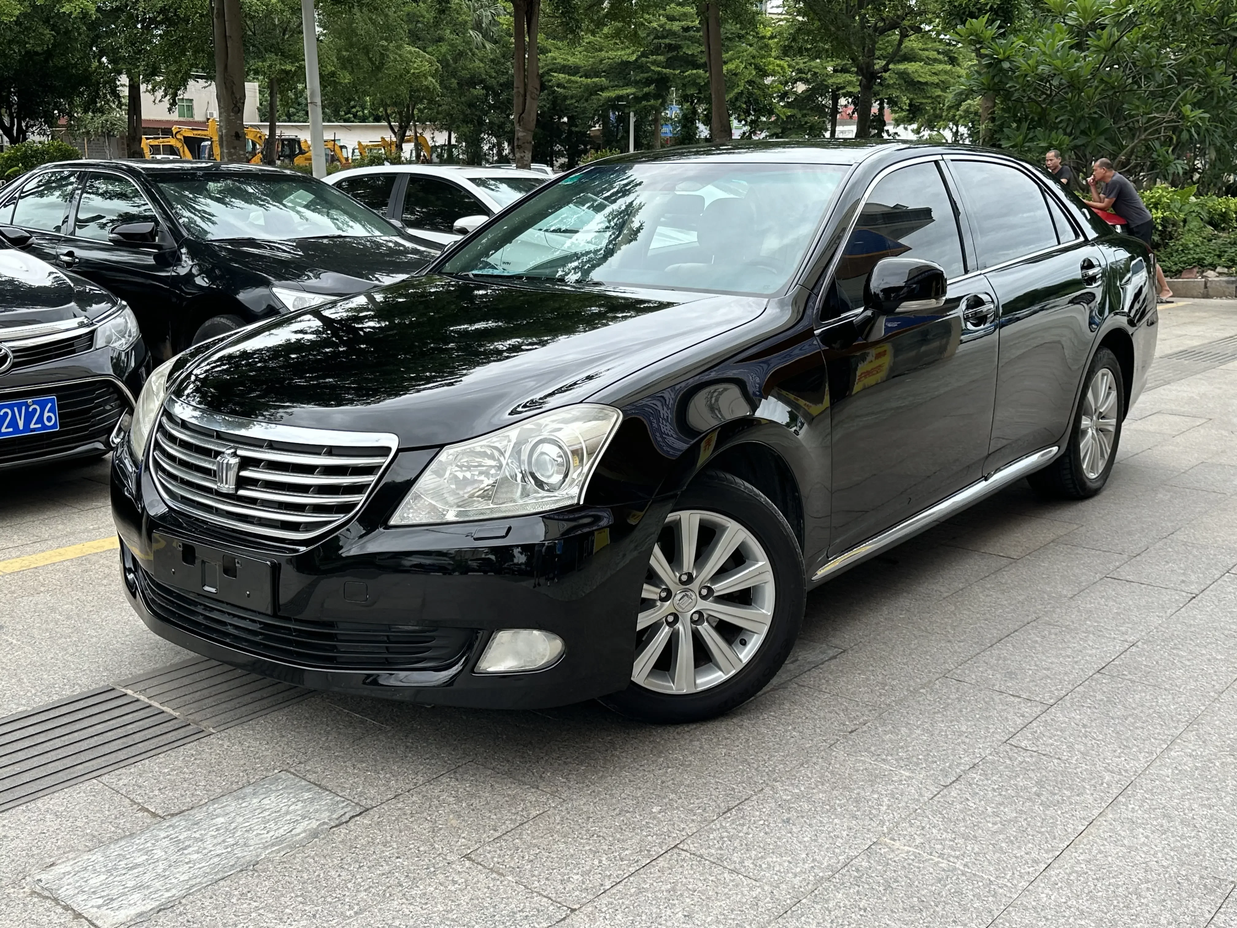 Toyota crown