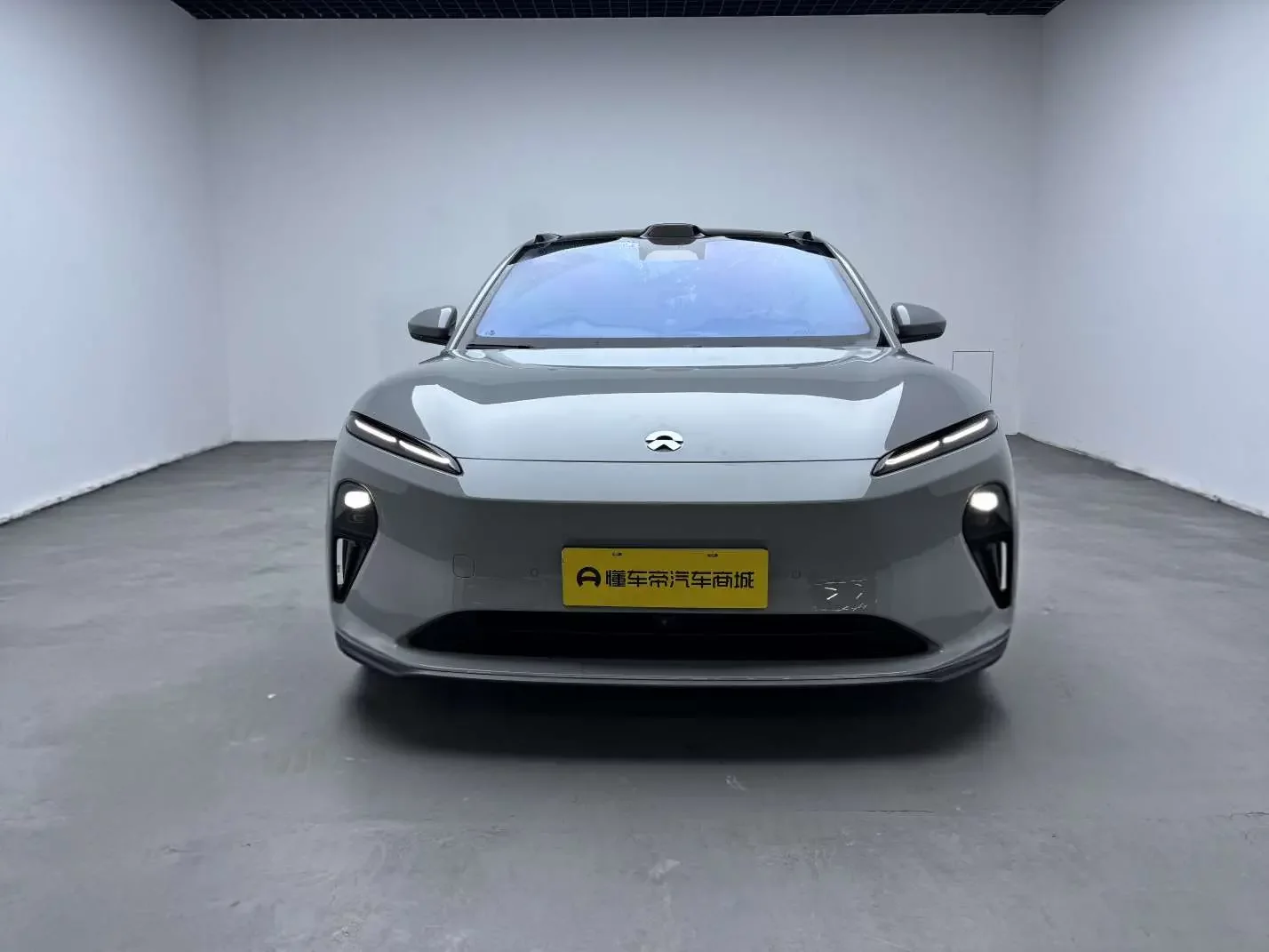 NIO ET5T