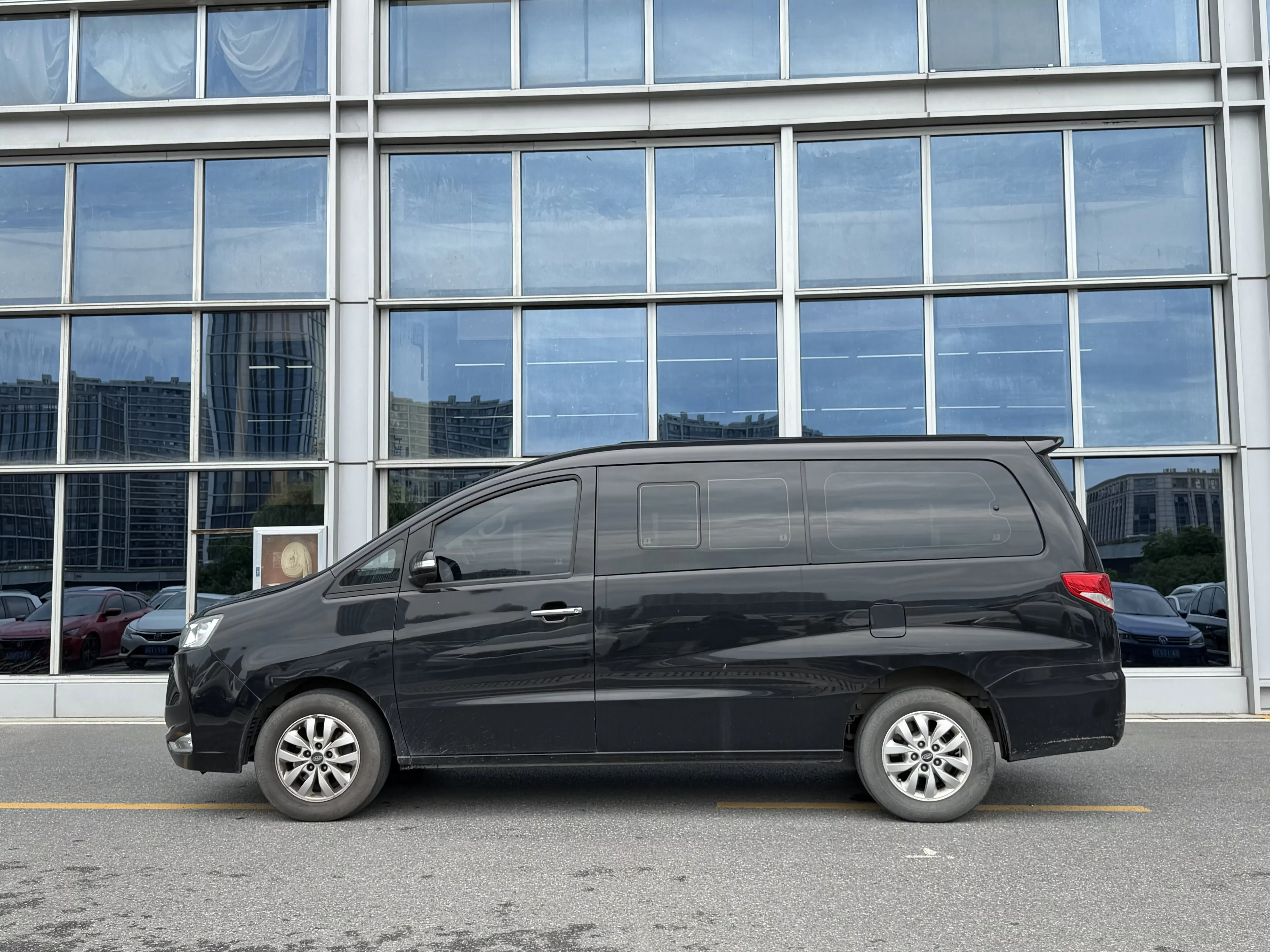 JAC Ruifeng M4