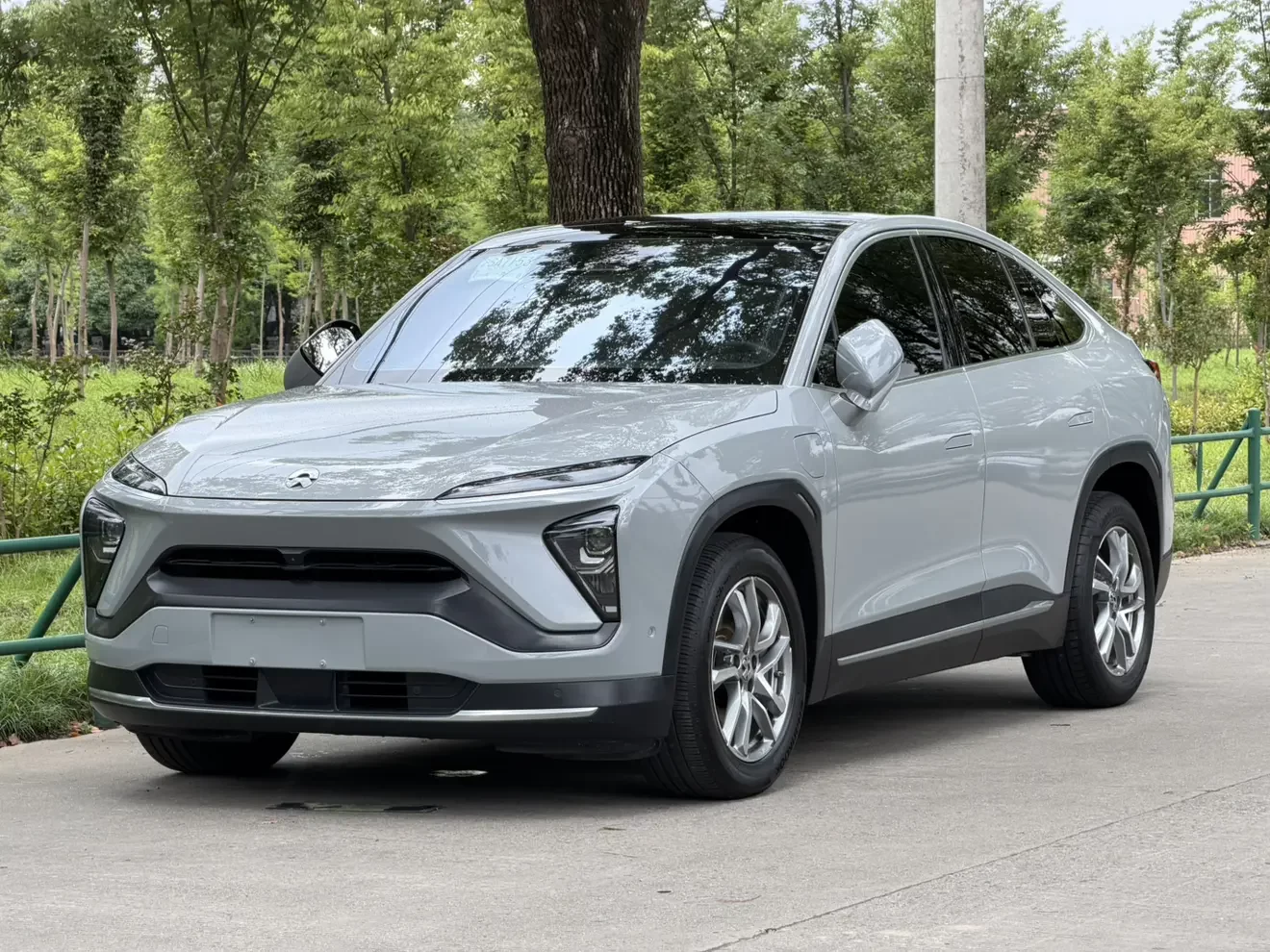 NIO EC6