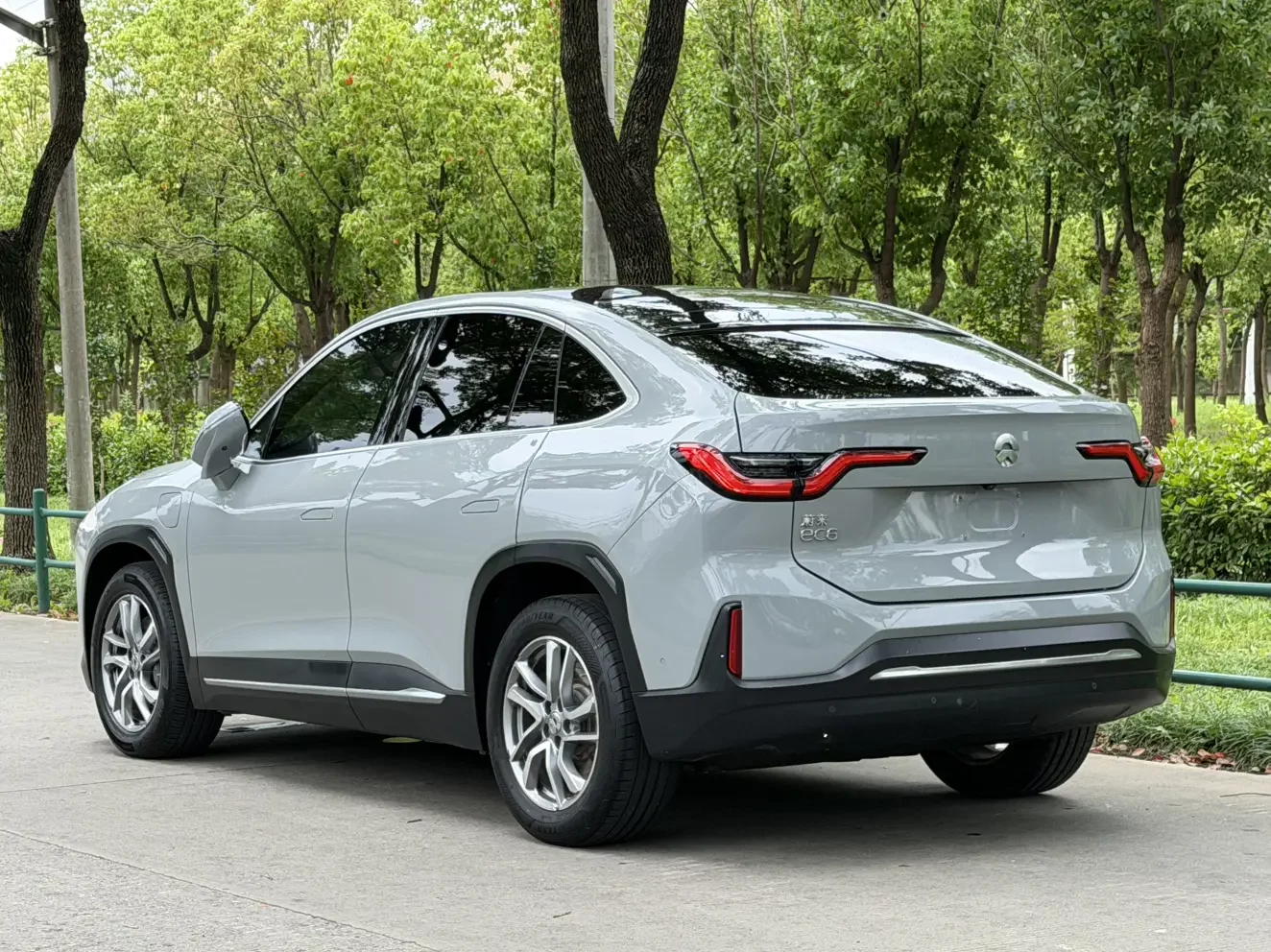 NIO EC6