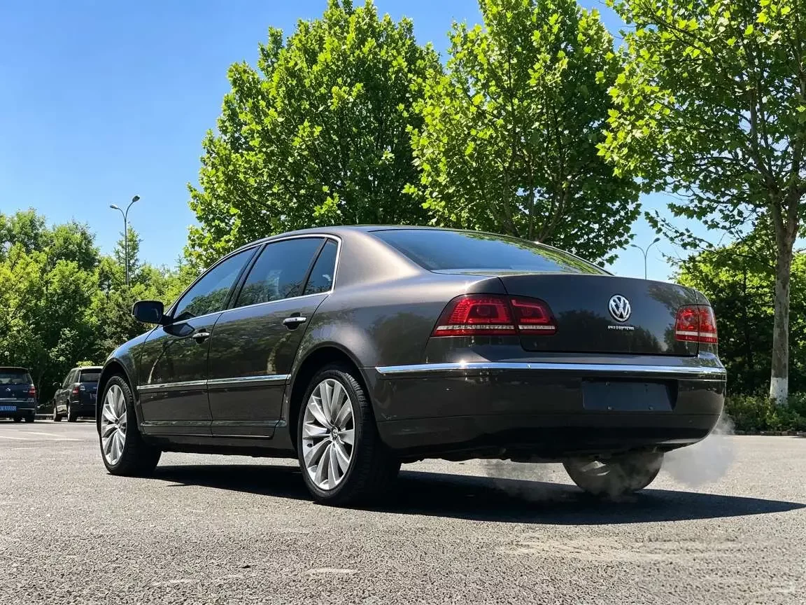 Volkswagen Phaeton / Phideon