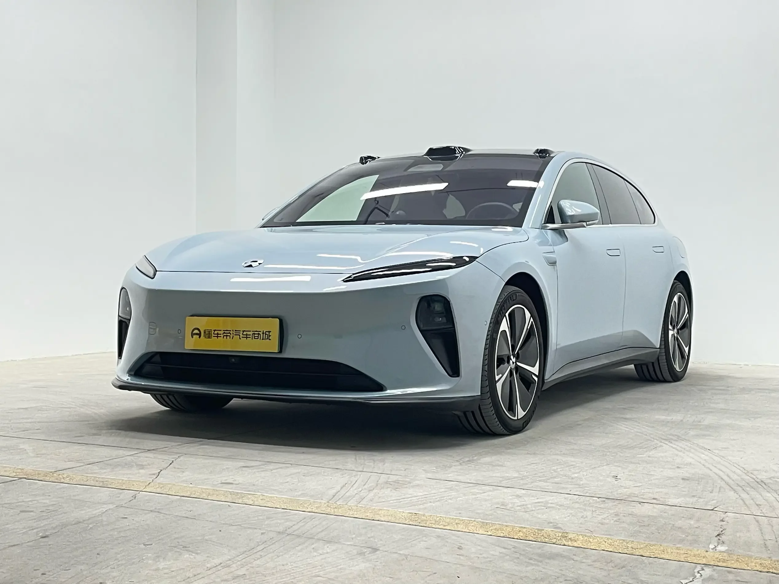 NIO ET5T