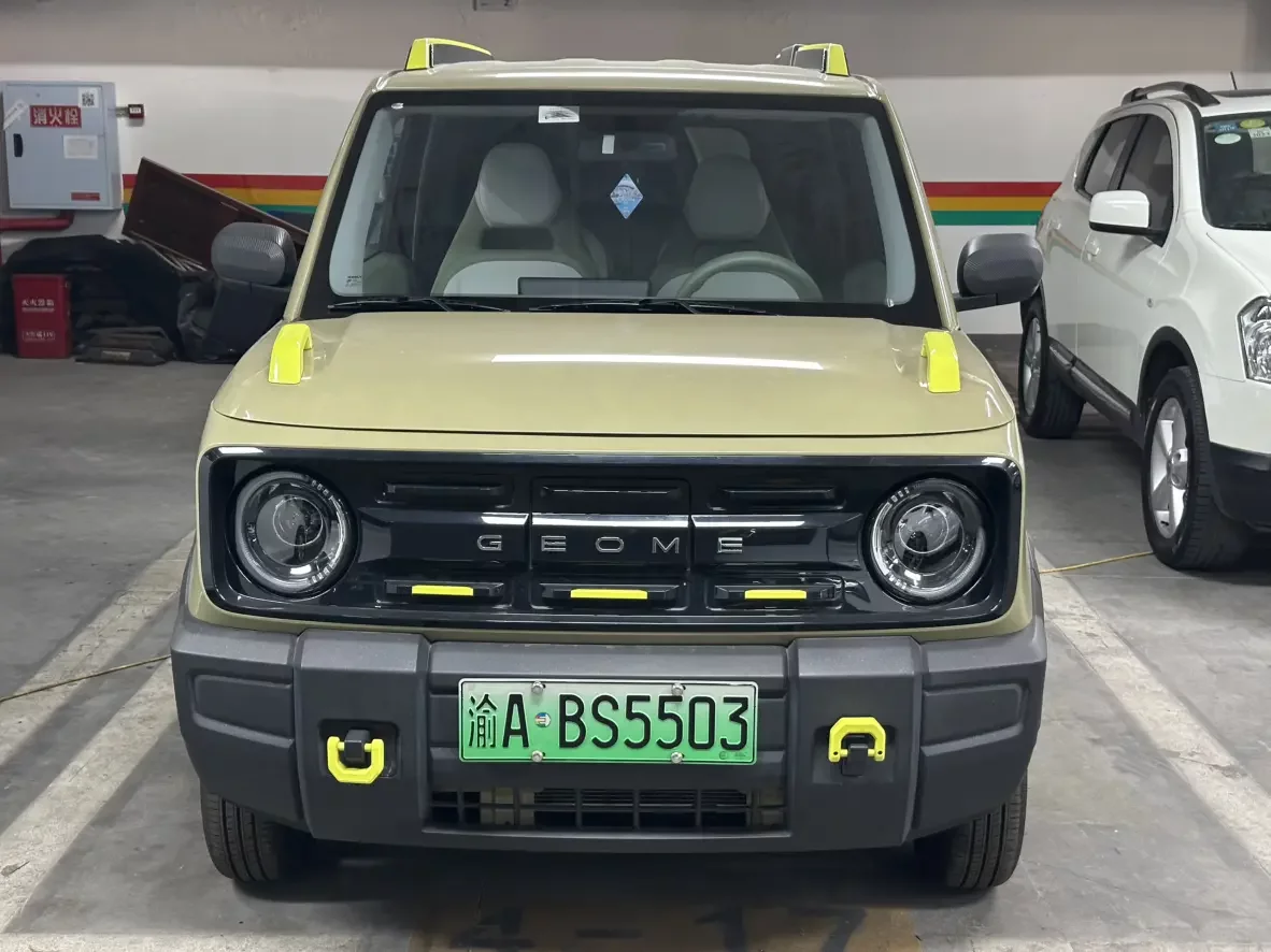 Geely panda  из Китая