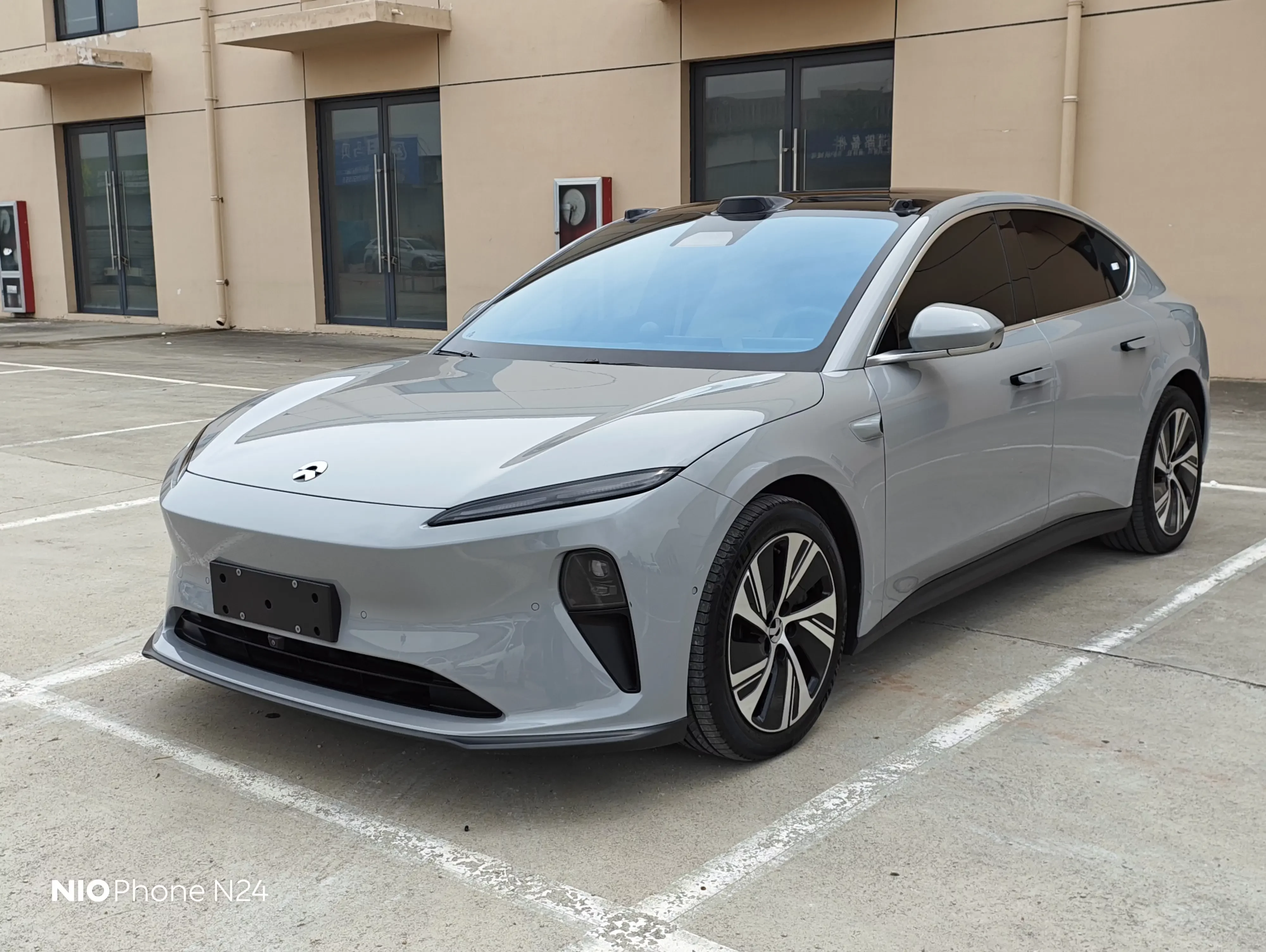 NIO ET5