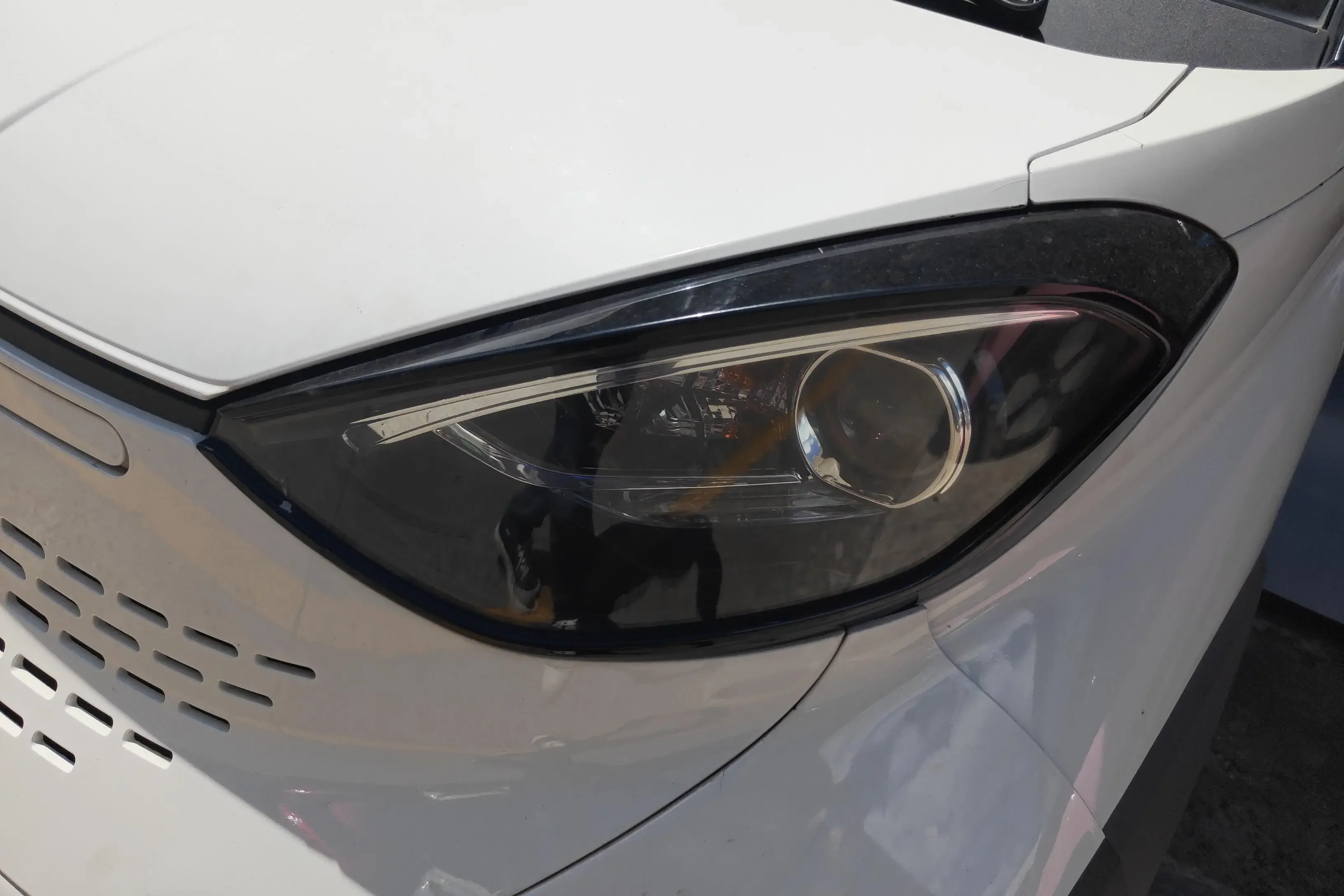 Baojun E100