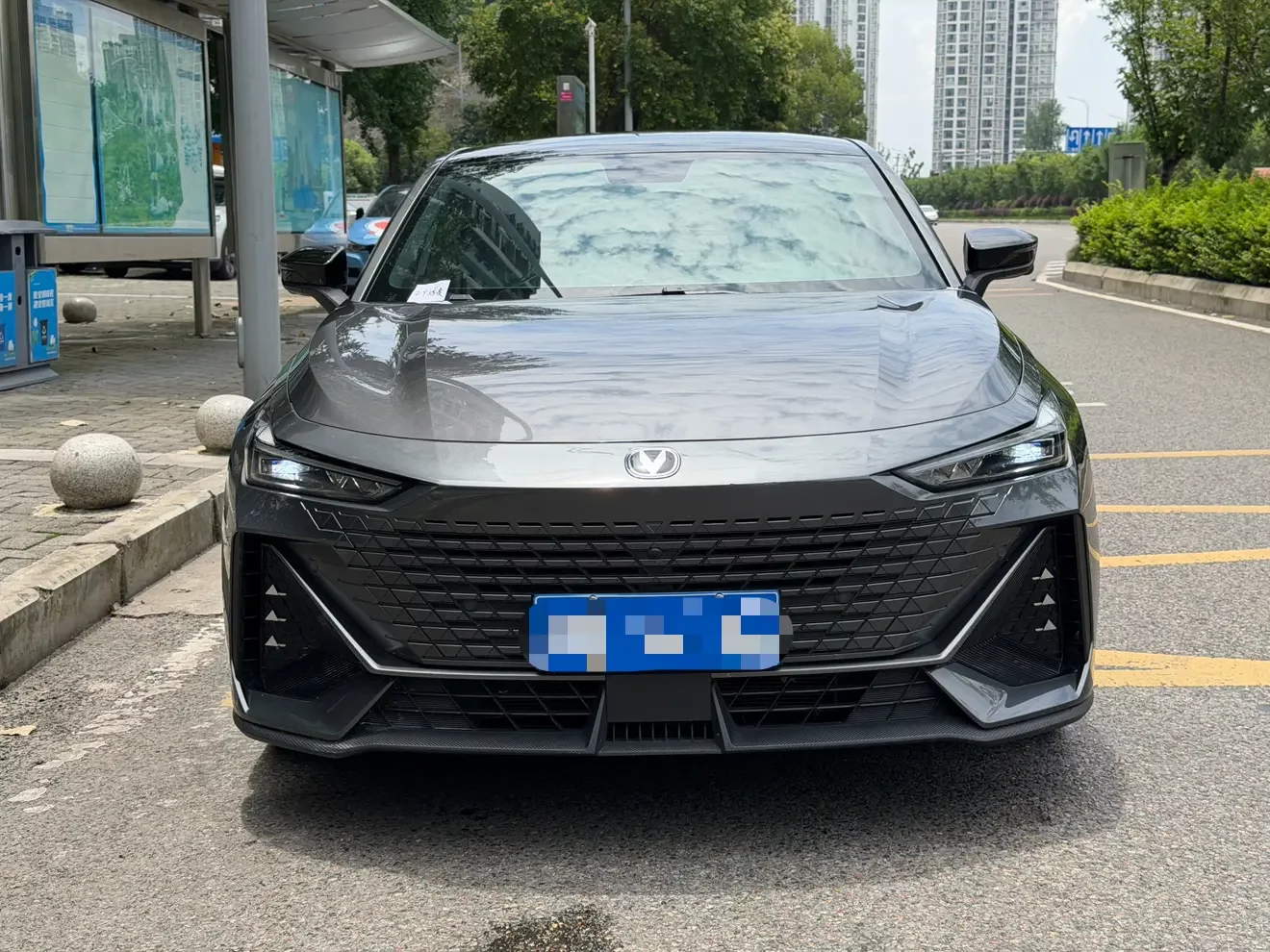 Changan UNI-V