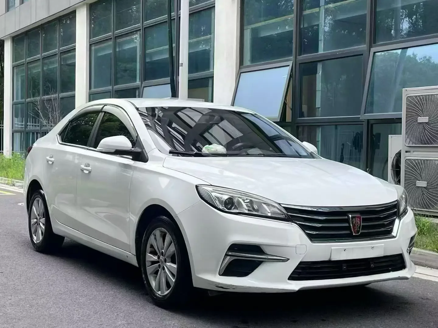 Roewe 360
