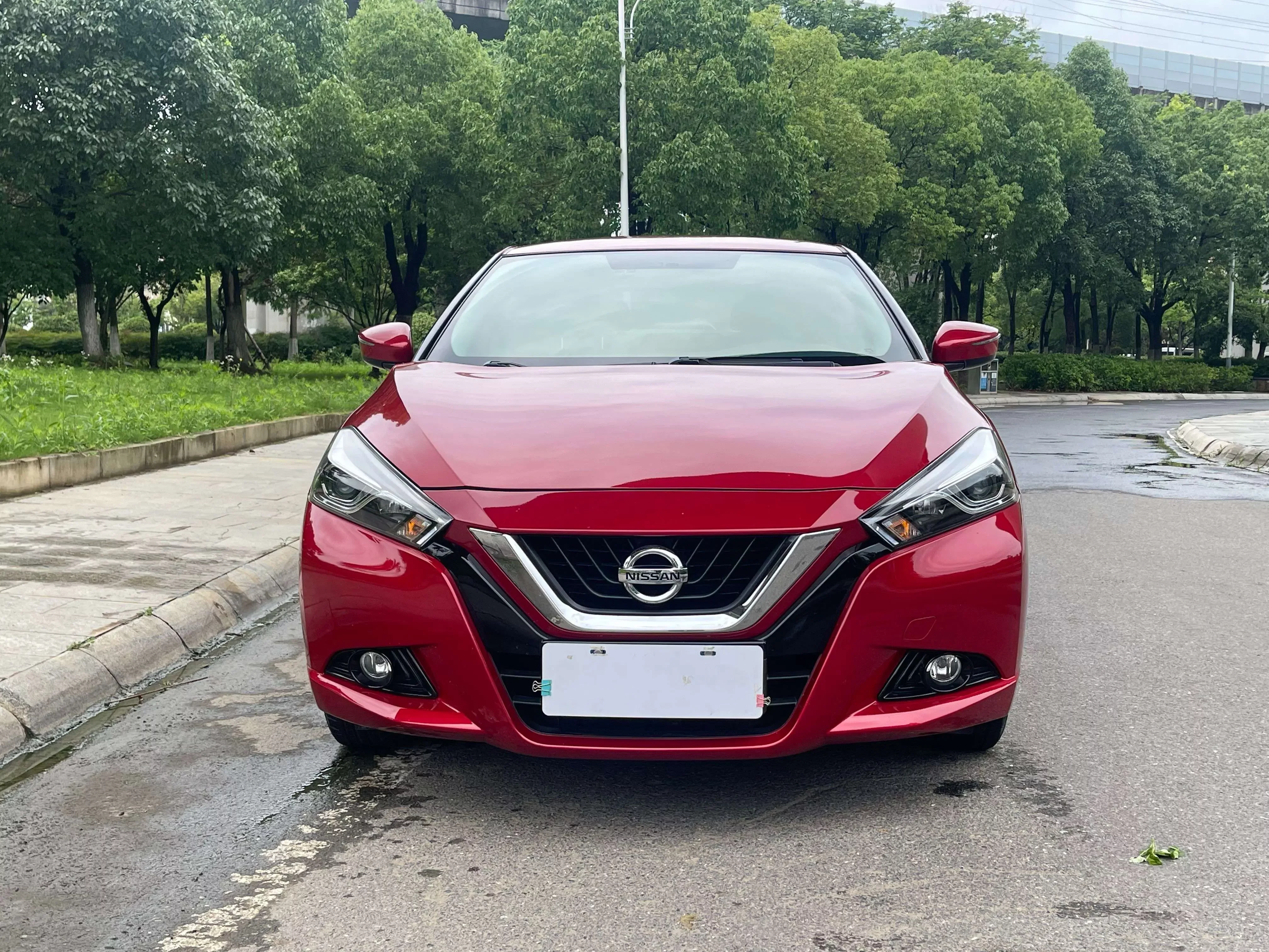 Nissan bluebird  из Китая