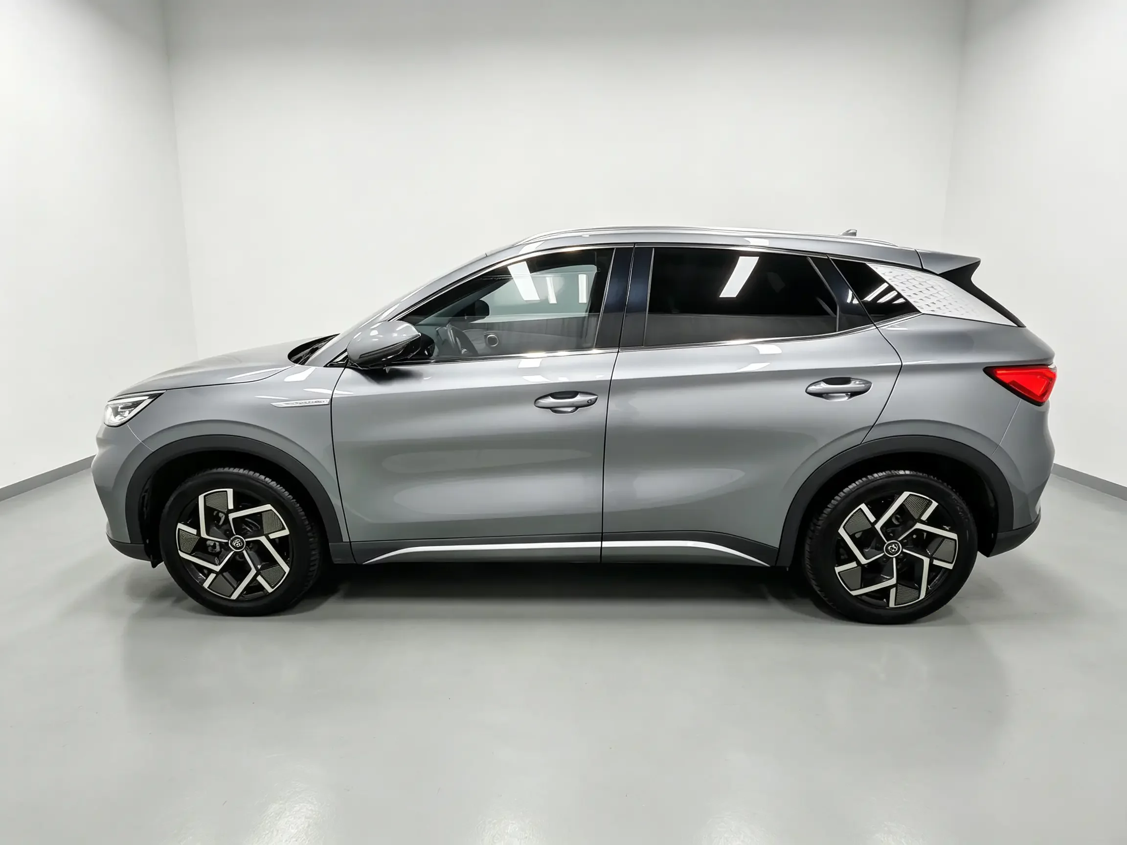 BYD Yuan PLUS
