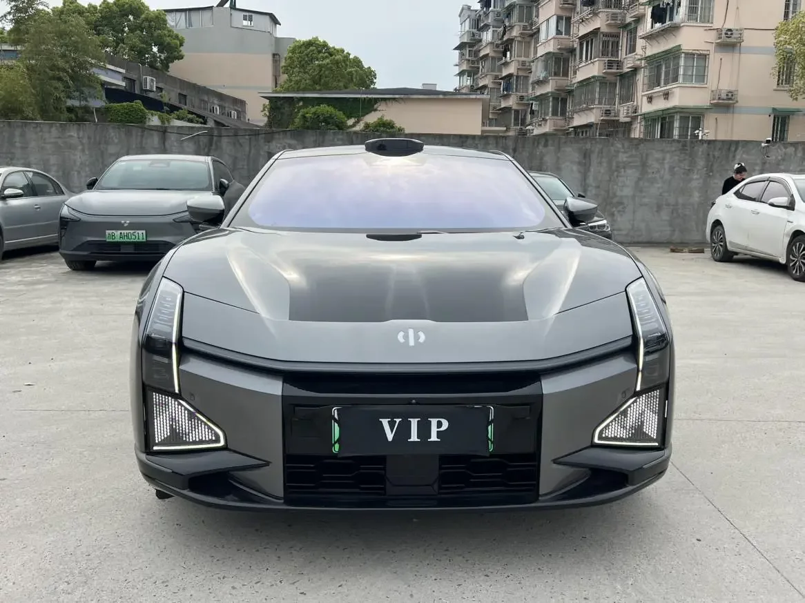 HiPhi Z