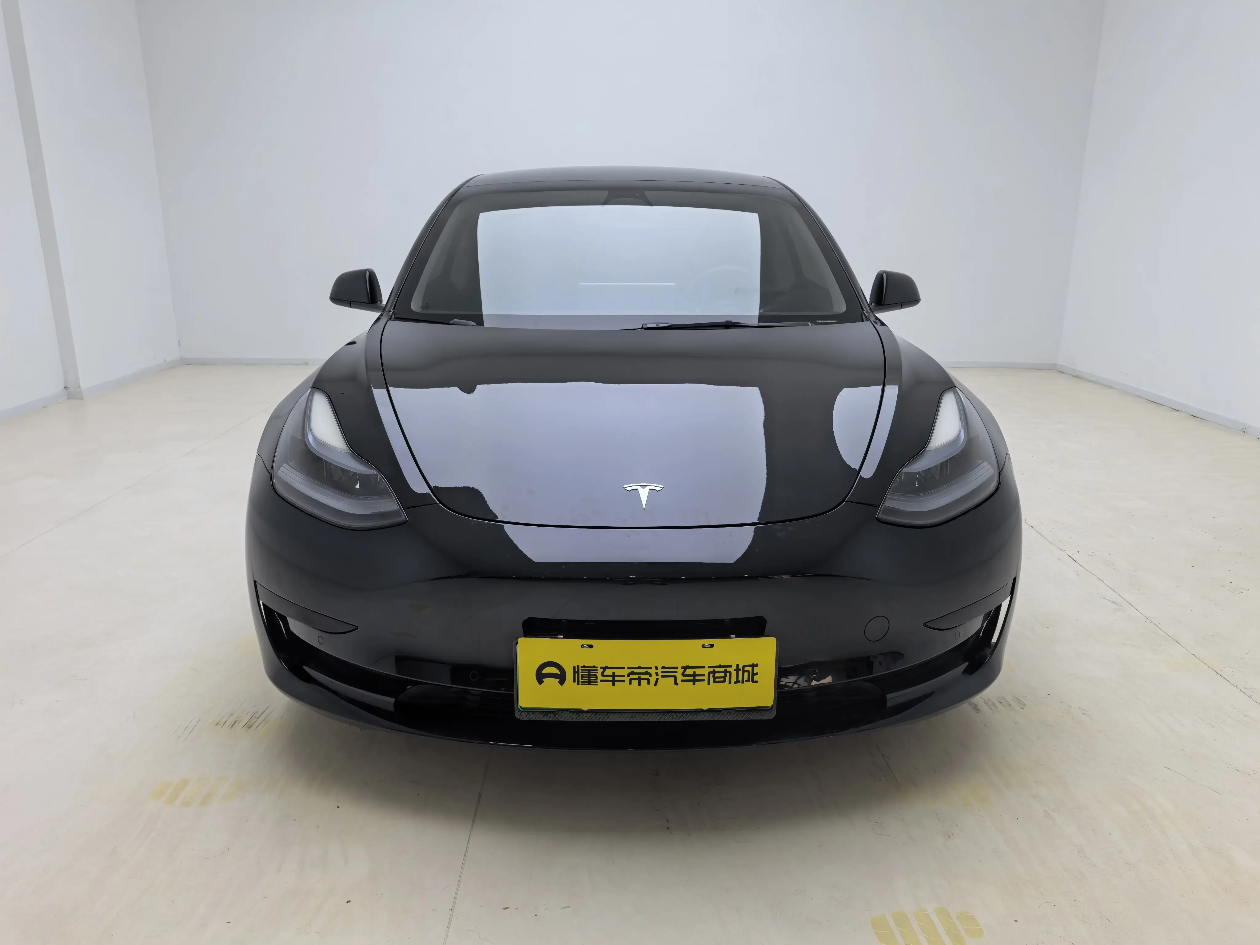 Tesla Model 3  из Китая