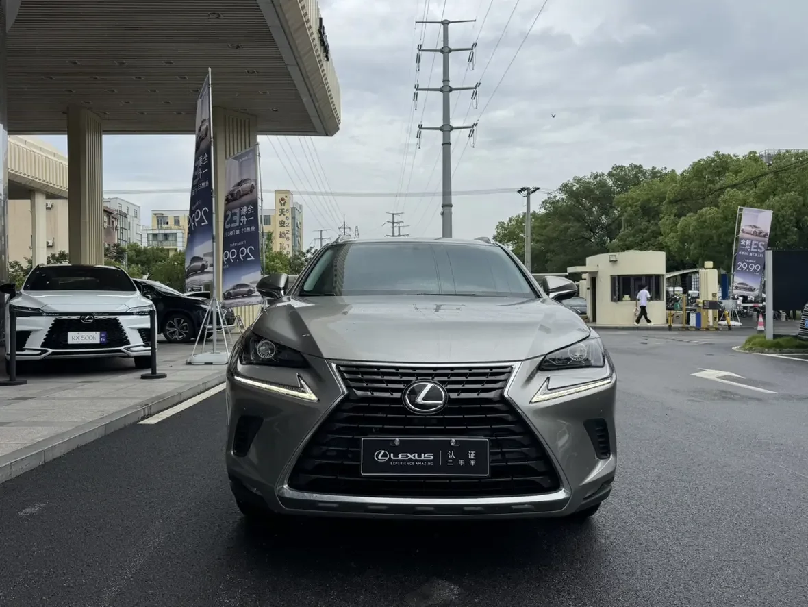 Lexus NX