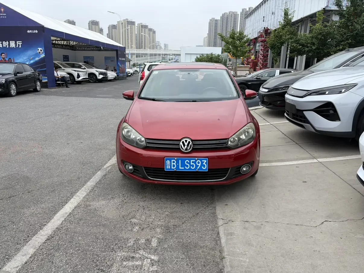 Volkswagen golf