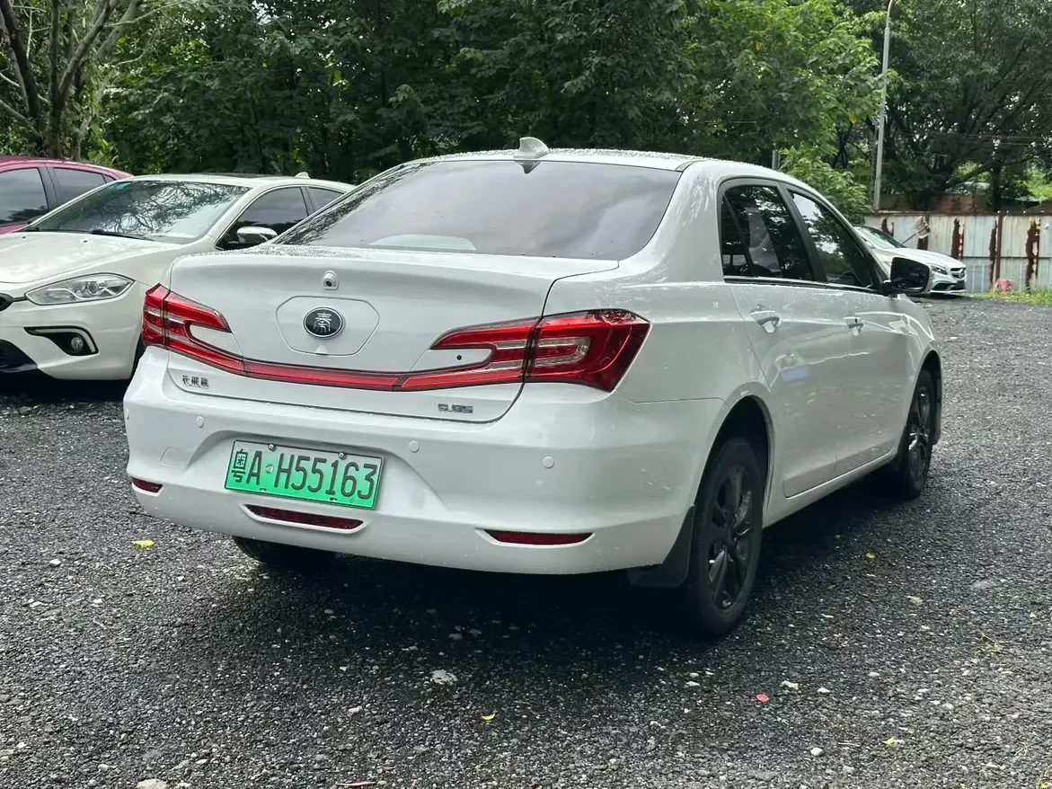 BYD Qin DM